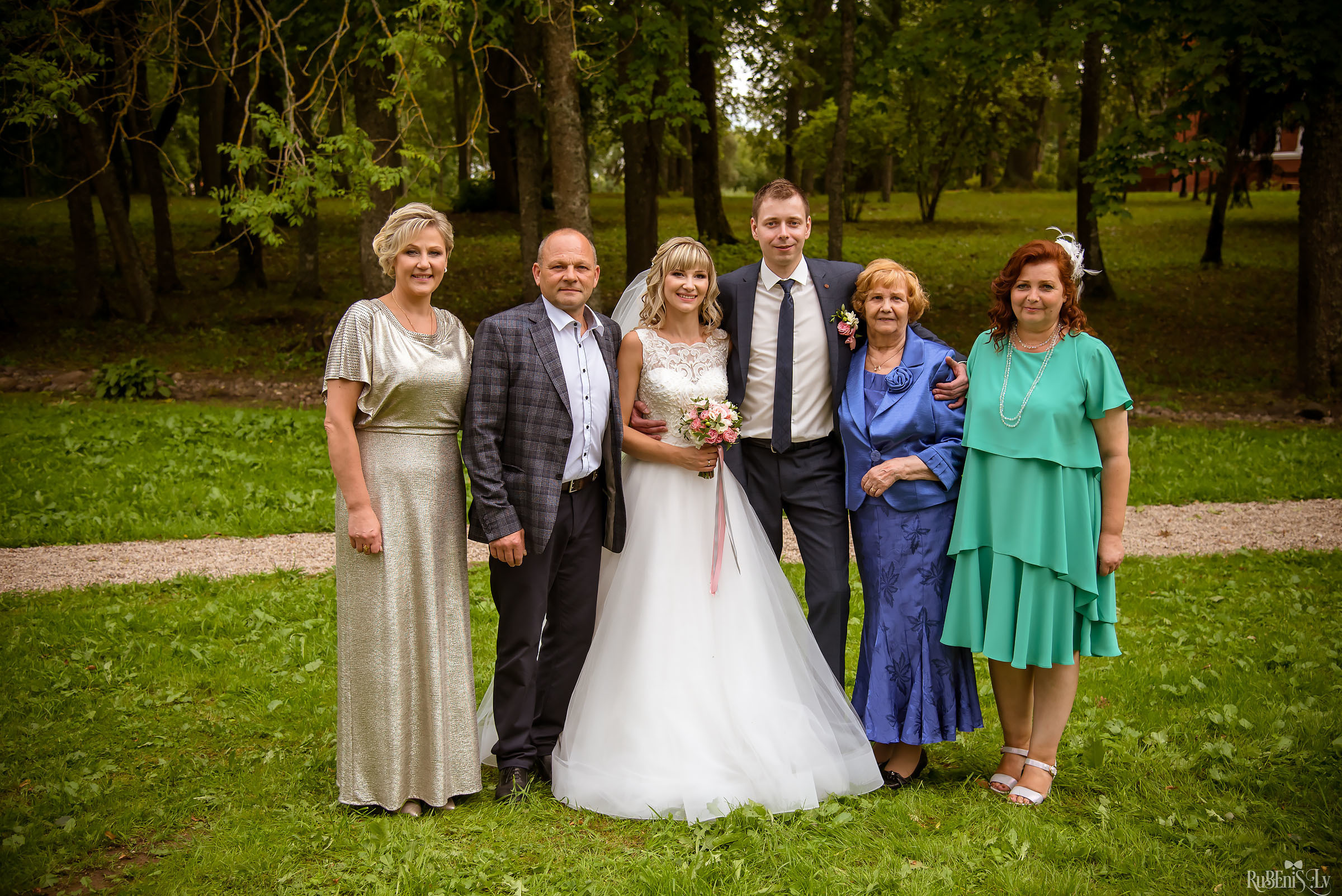 Ольга и Вадим. Фотограф Ромуальд Рубенис и Артемий Сташанс