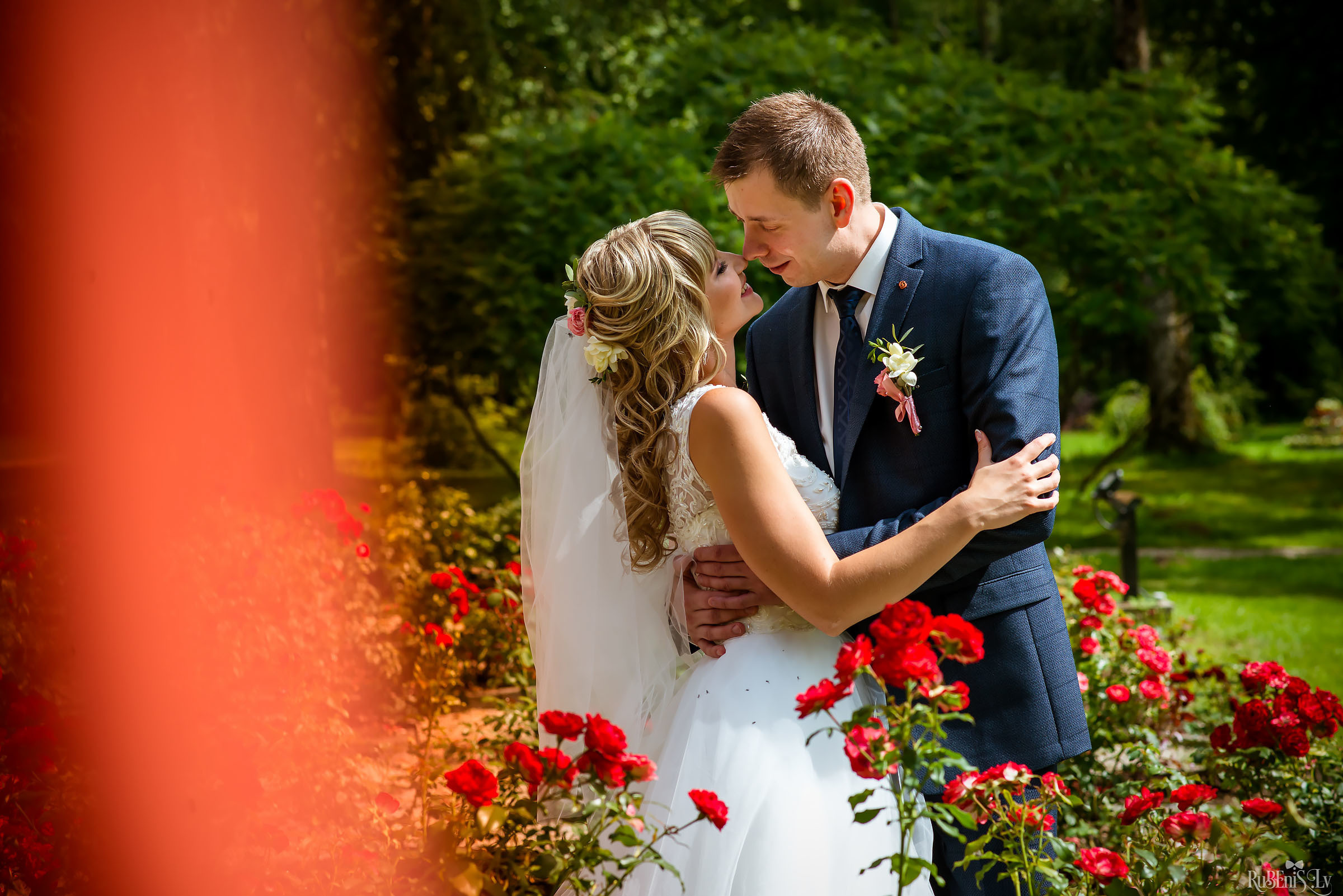 Vadims un Olga. Fotogrāfs Romualds Rubenis un Artemijs Stašāns