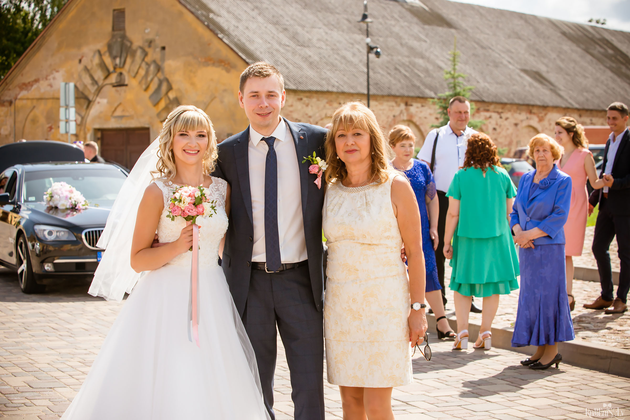 Ольга и Вадим. Фотограф Ромуальд Рубенис и Артемий Сташанс