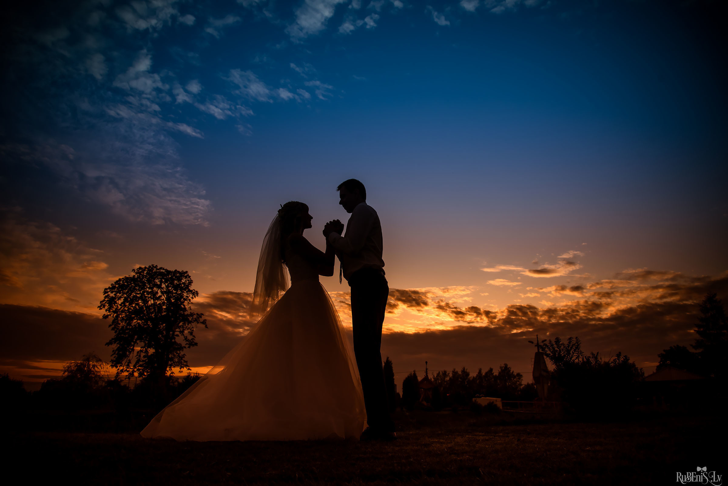 Vadims un Olga. Fotogrāfs Romualds Rubenis un Artemijs Stašāns