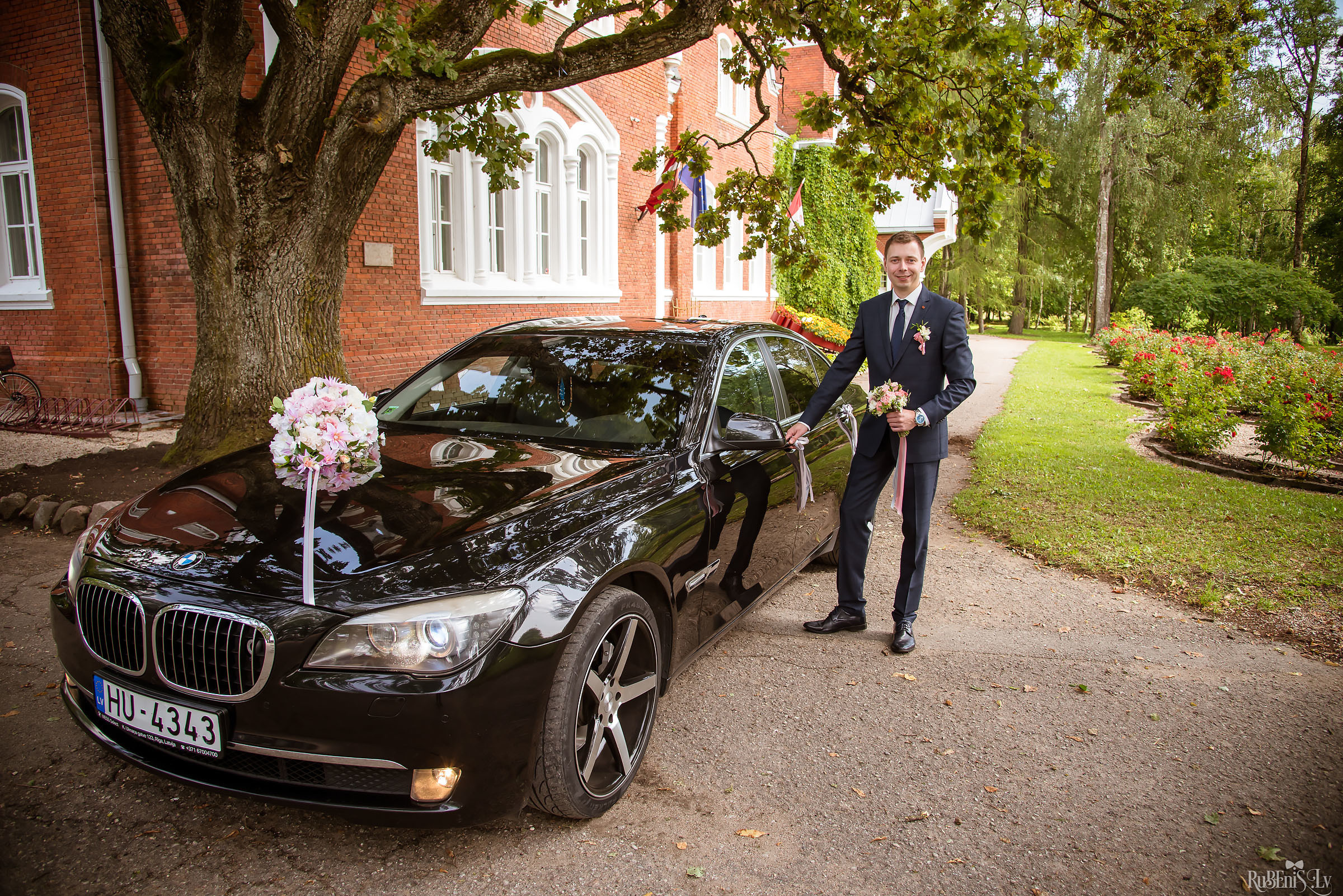 Ольга и Вадим. Фотограф Ромуальд Рубенис и Артемий Сташанс
