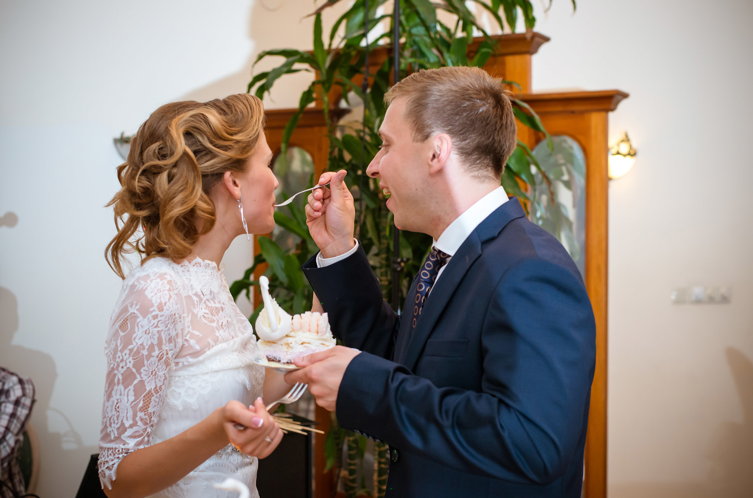 Jekaterina un Nikolajs. Fotogrāfs Romualds Rubenis un Artemijs Stašāns