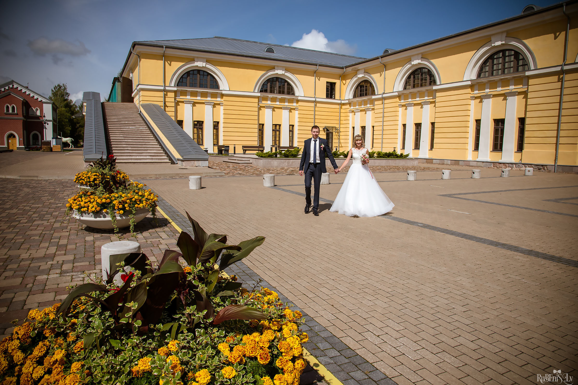 Ольга и Вадим. Фотограф Ромуальд Рубенис и Артемий Сташанс