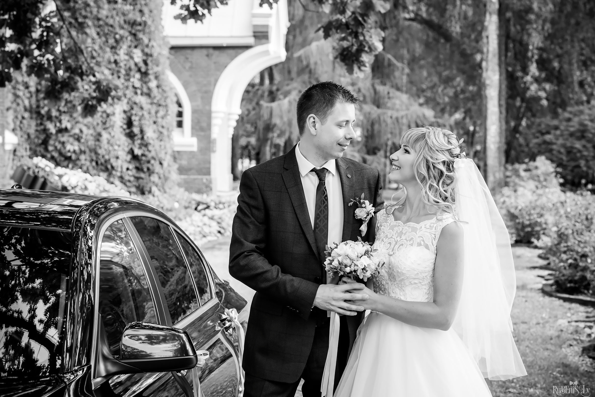 Ольга и Вадим. Фотограф Ромуальд Рубенис и Артемий Сташанс