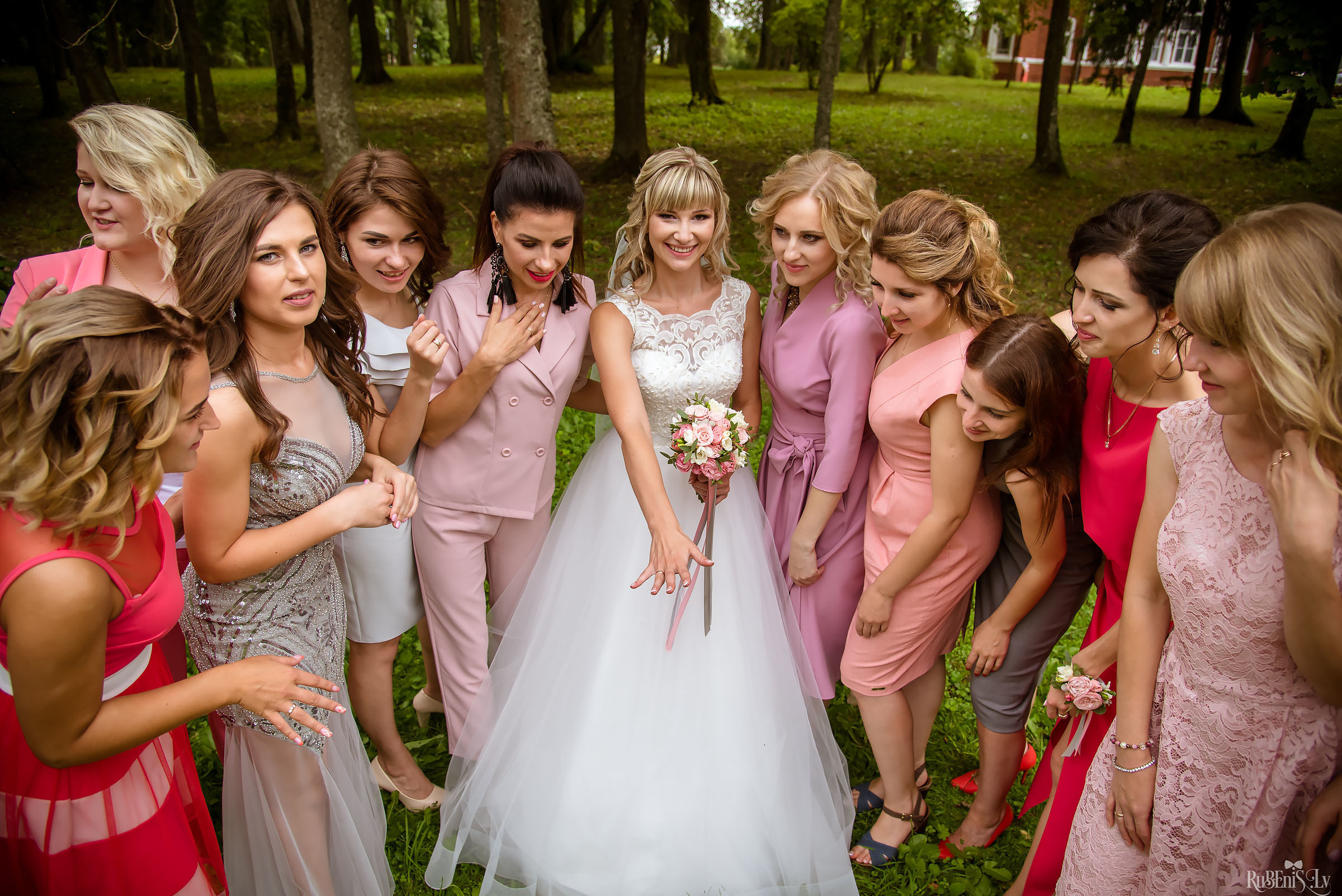 Ольга и Вадим. Фотограф Ромуальд Рубенис и Артемий Сташанс