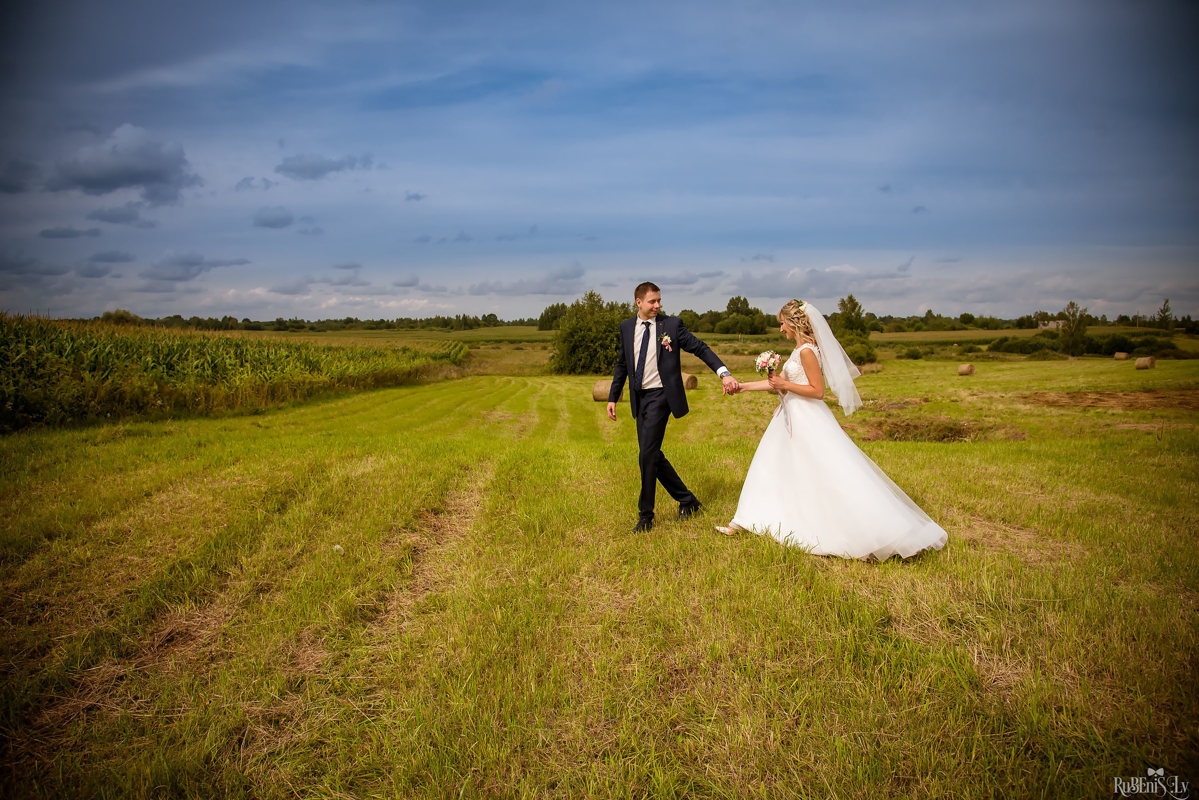Vadims un Olga. Fotogrāfs Romualds Rubenis un Artemijs Stašāns