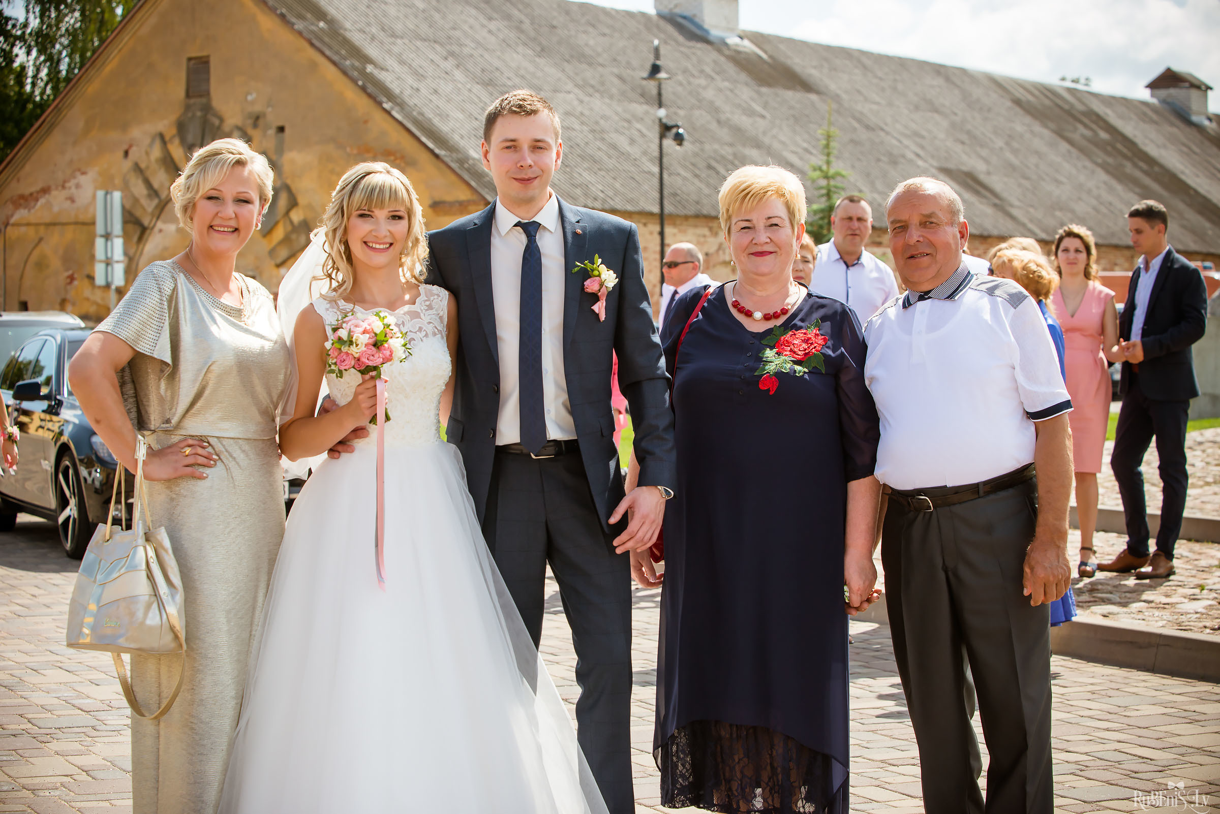 Ольга и Вадим. Фотограф Ромуальд Рубенис и Артемий Сташанс