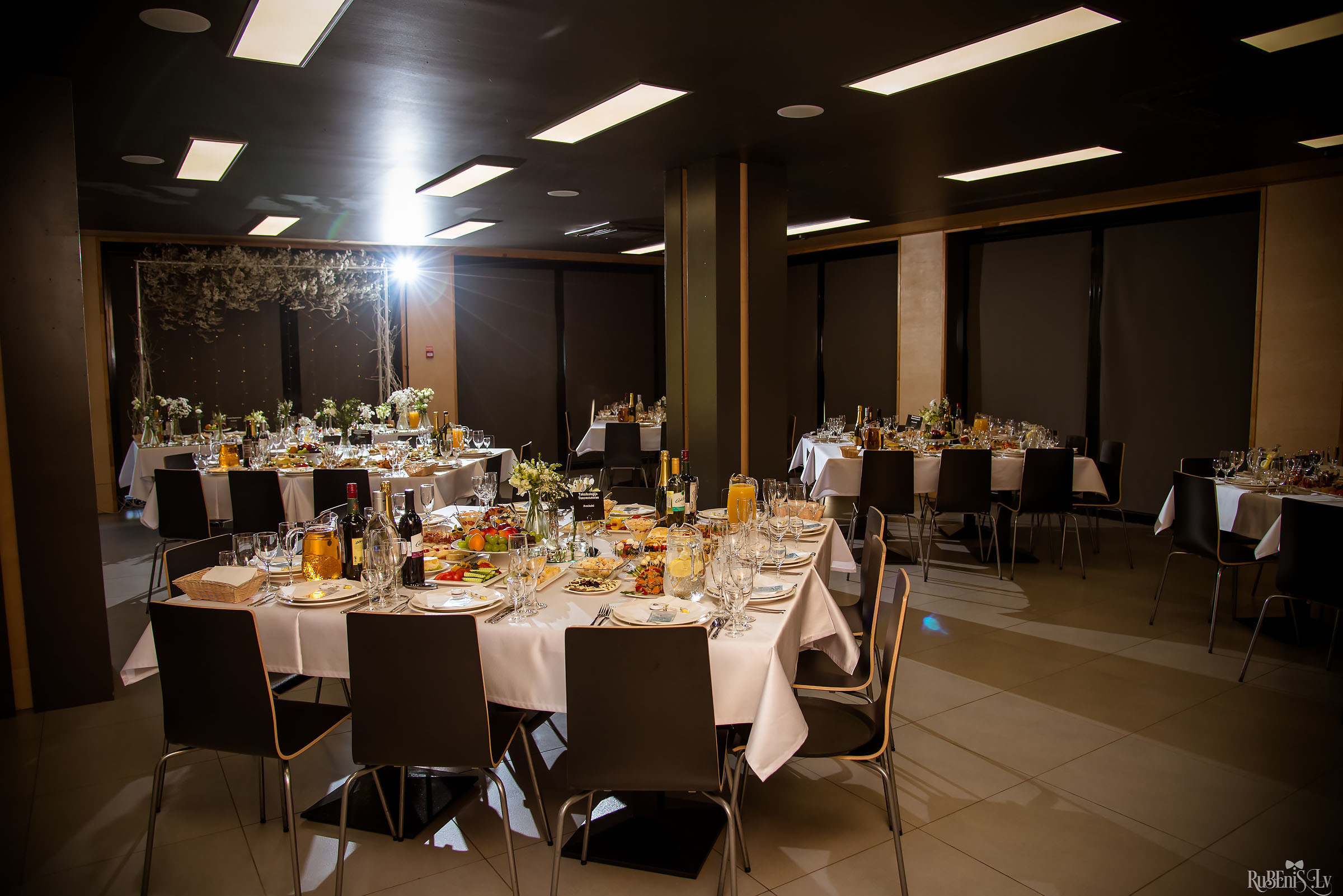 Veronika un Ivars. Fotogrāfs Romualds Rubenis un Artemijs Stašāns