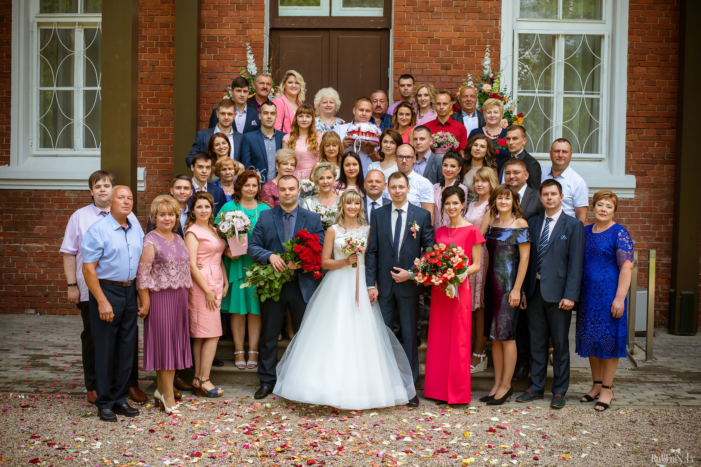 Ольга и Вадим. Фотограф Ромуальд Рубенис и Артемий Сташанс