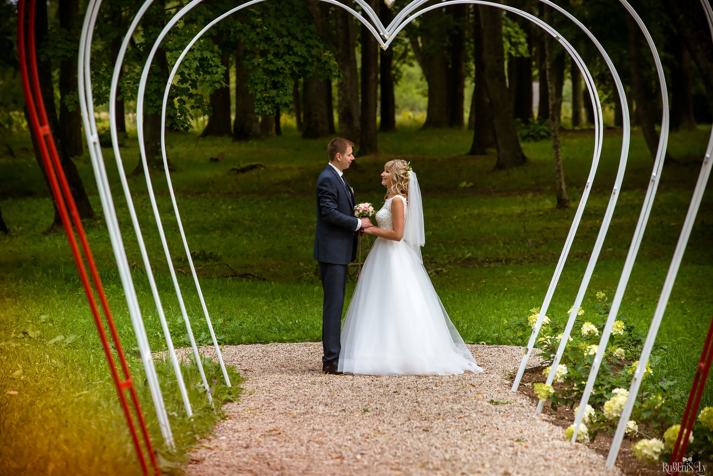 Ольга и Вадим. Фотограф Ромуальд Рубенис и Артемий Сташанс