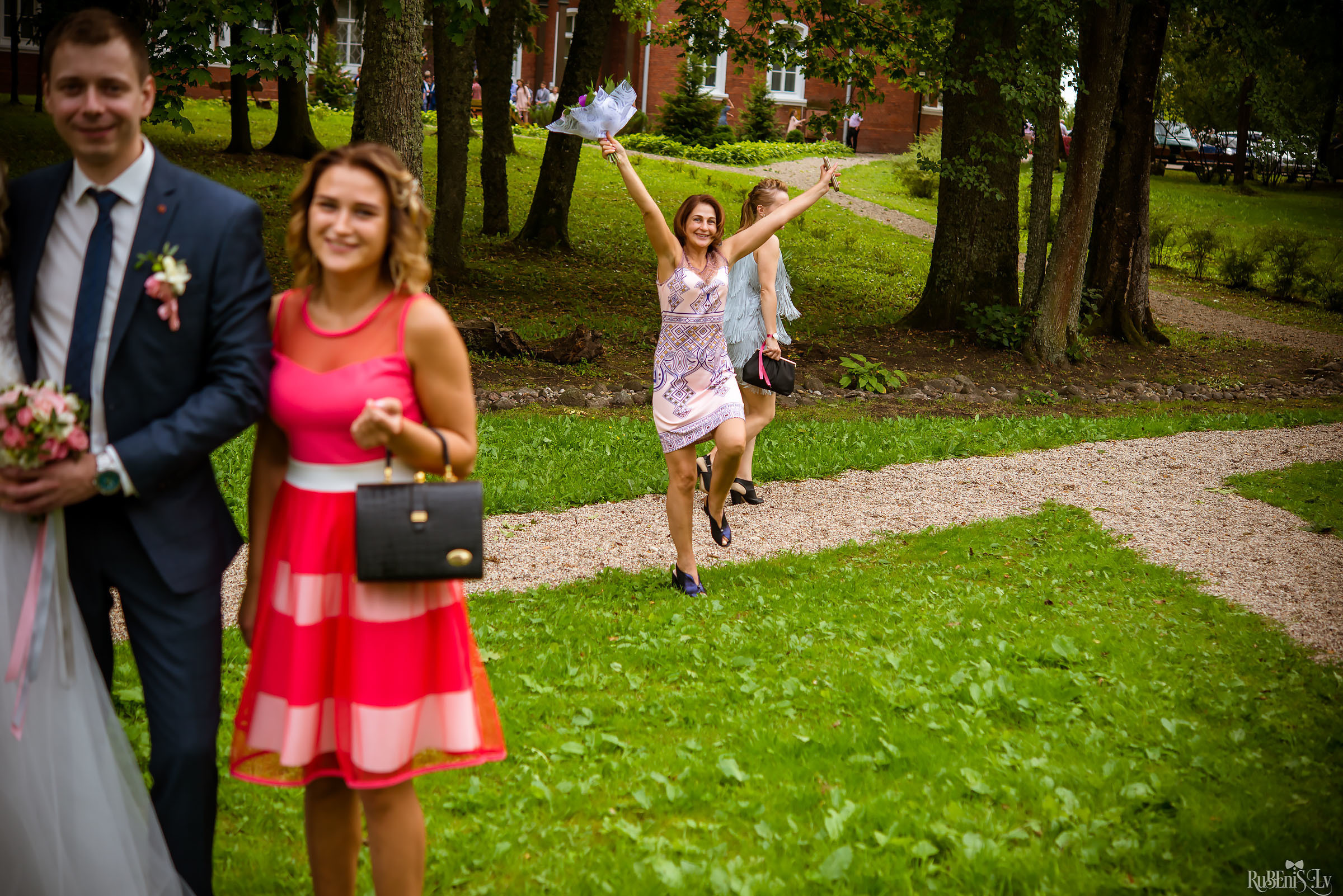 Ольга и Вадим. Фотограф Ромуальд Рубенис и Артемий Сташанс