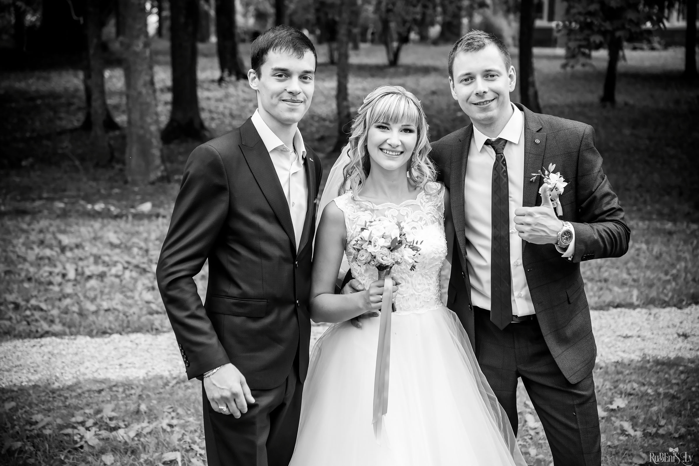 Ольга и Вадим. Фотограф Ромуальд Рубенис и Артемий Сташанс