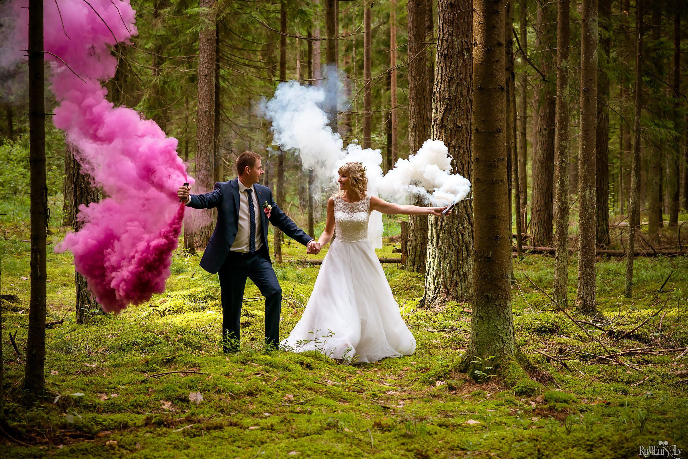 Vadims un Olga. Fotogrāfs Romualds Rubenis un Artemijs Stašāns