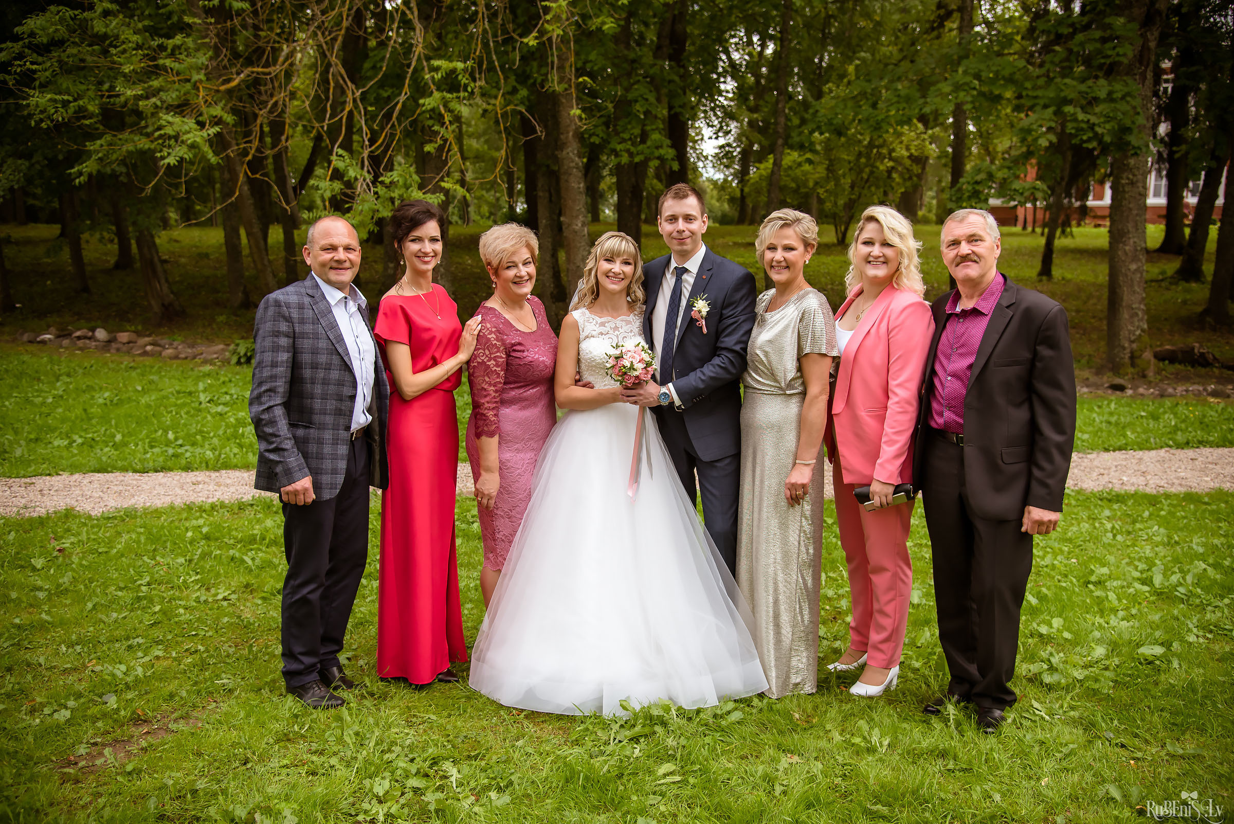 Ольга и Вадим. Фотограф Ромуальд Рубенис и Артемий Сташанс