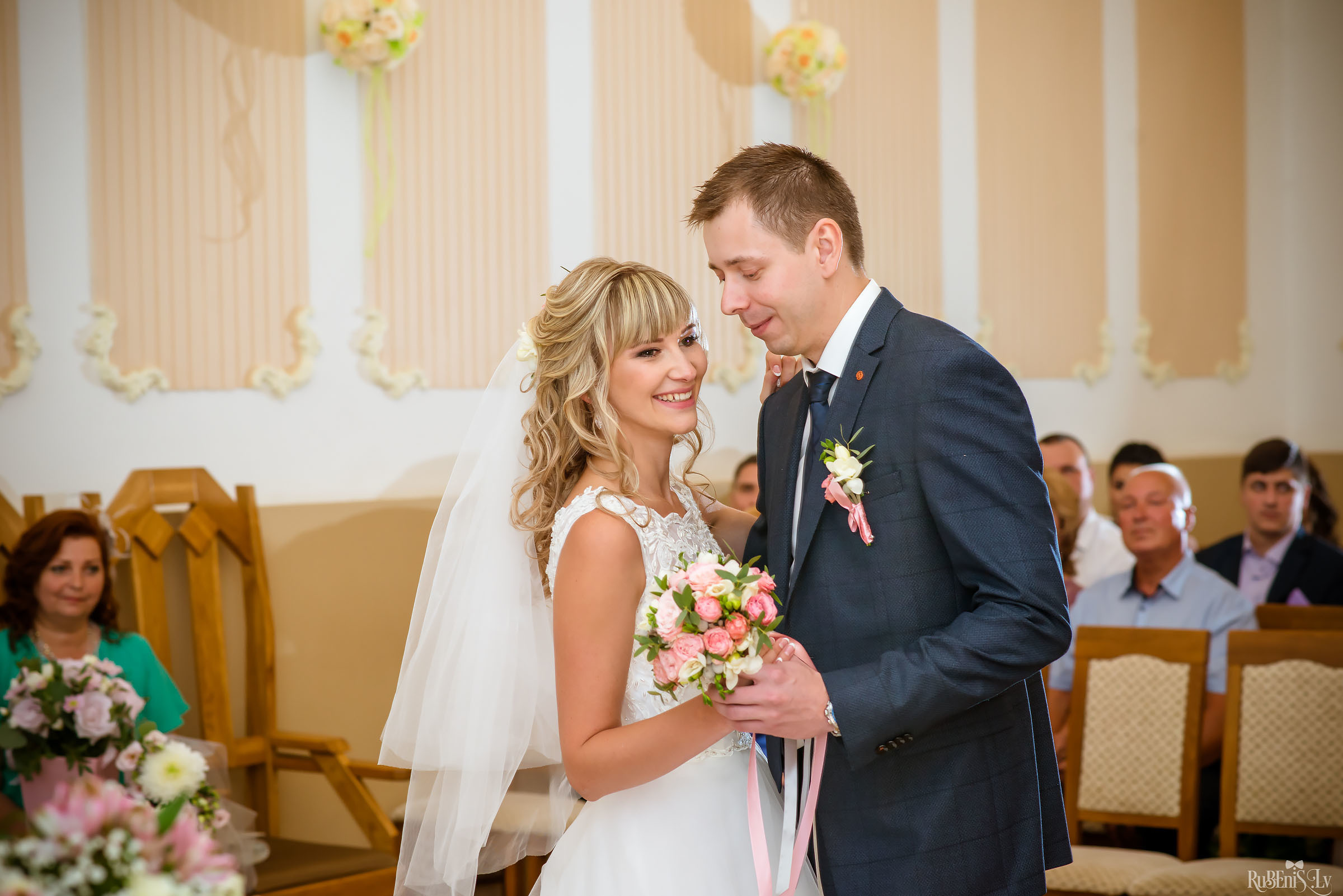 Ольга и Вадим. Фотограф Ромуальд Рубенис и Артемий Сташанс