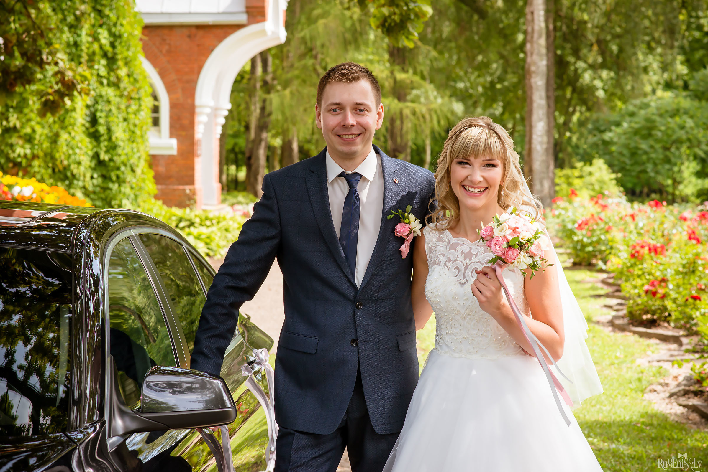 Ольга и Вадим. Фотограф Ромуальд Рубенис и Артемий Сташанс