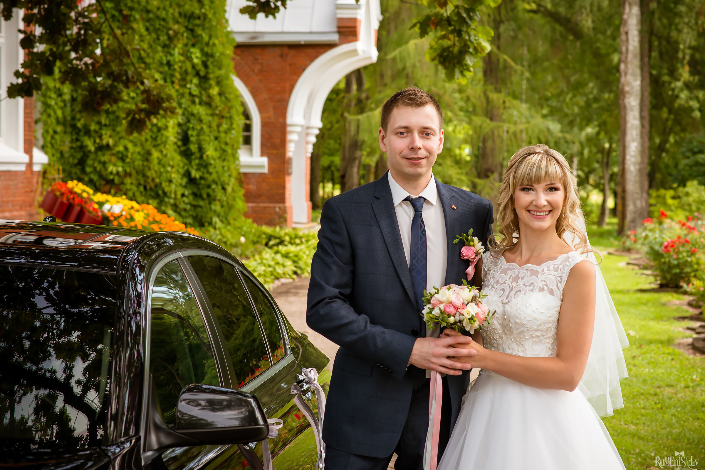 Ольга и Вадим. Фотограф Ромуальд Рубенис и Артемий Сташанс