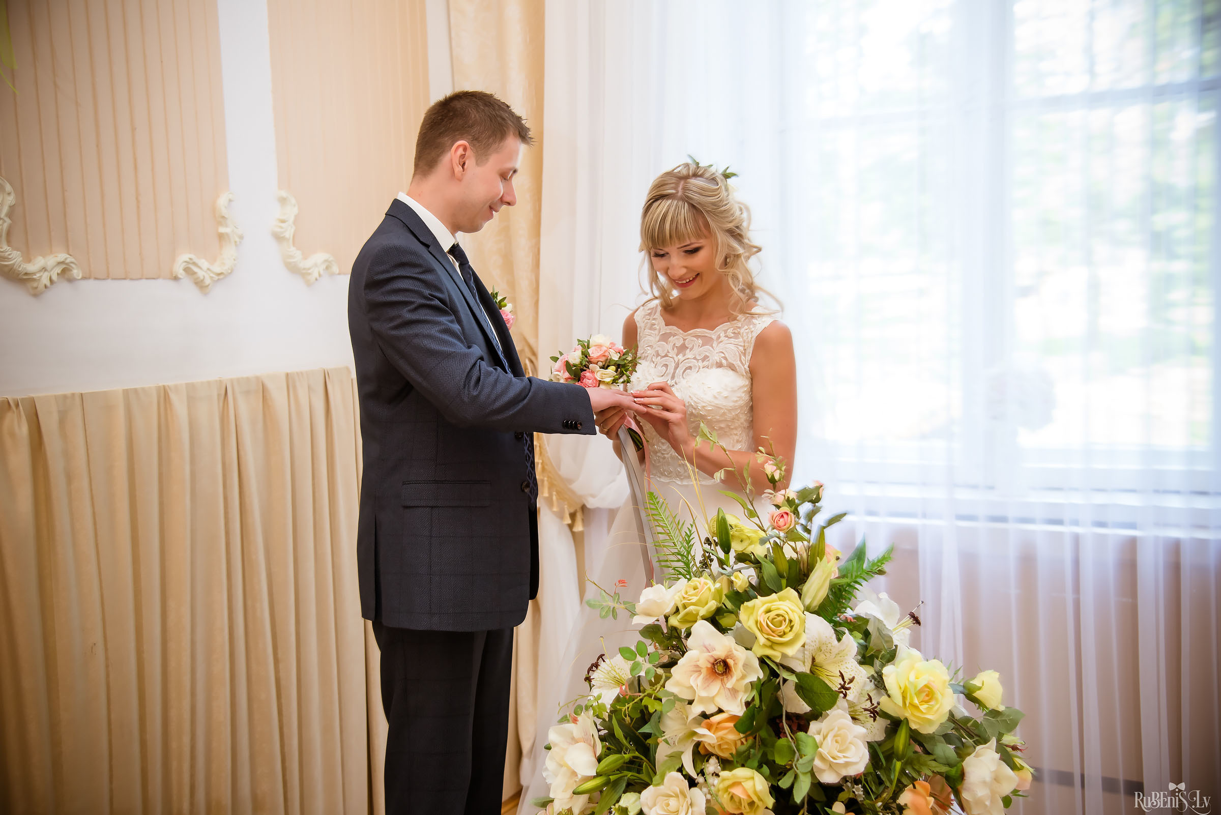 Ольга и Вадим. Фотограф Ромуальд Рубенис и Артемий Сташанс