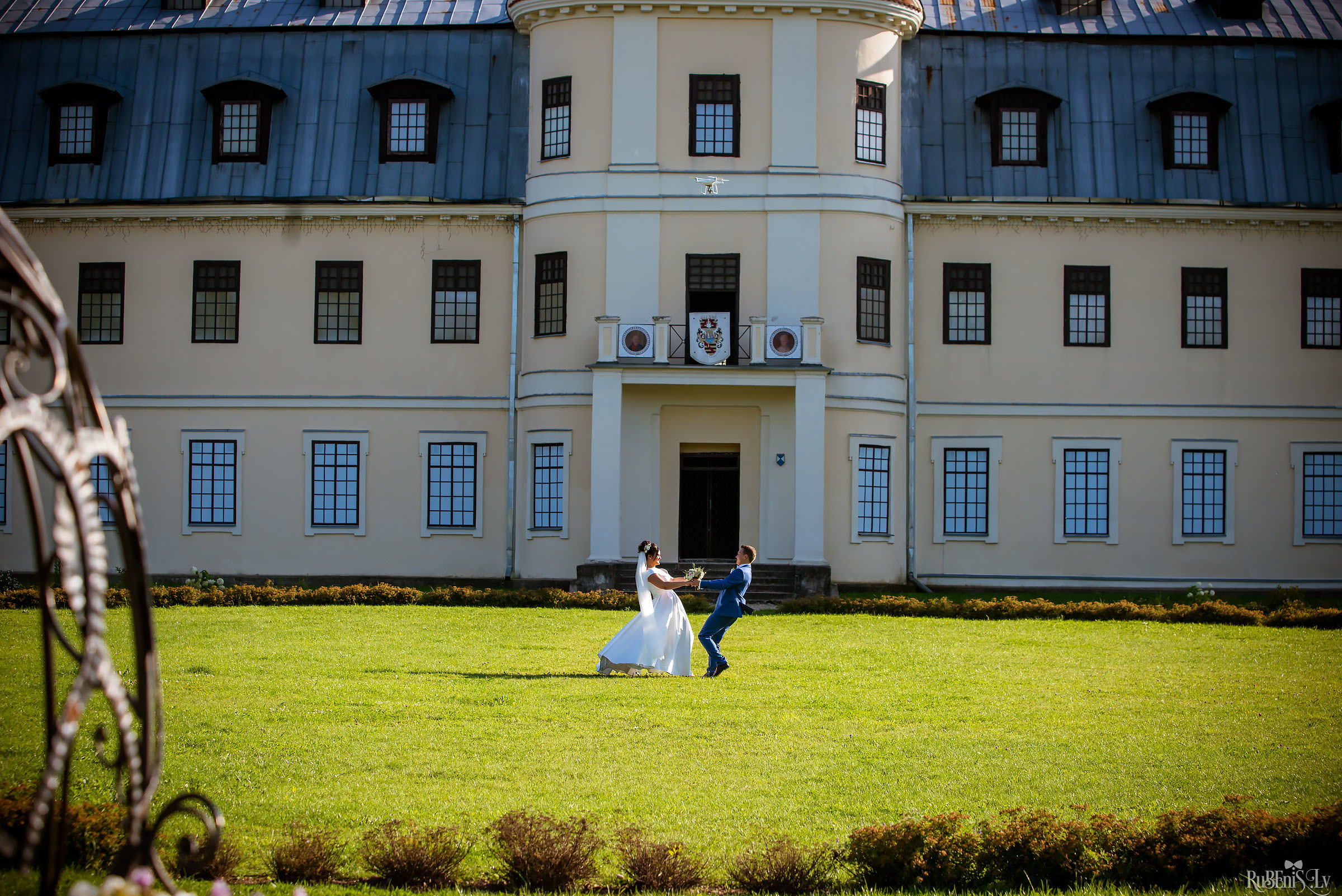 Veronika un Ivars. Fotogrāfs Romualds Rubenis un Artemijs Stašāns