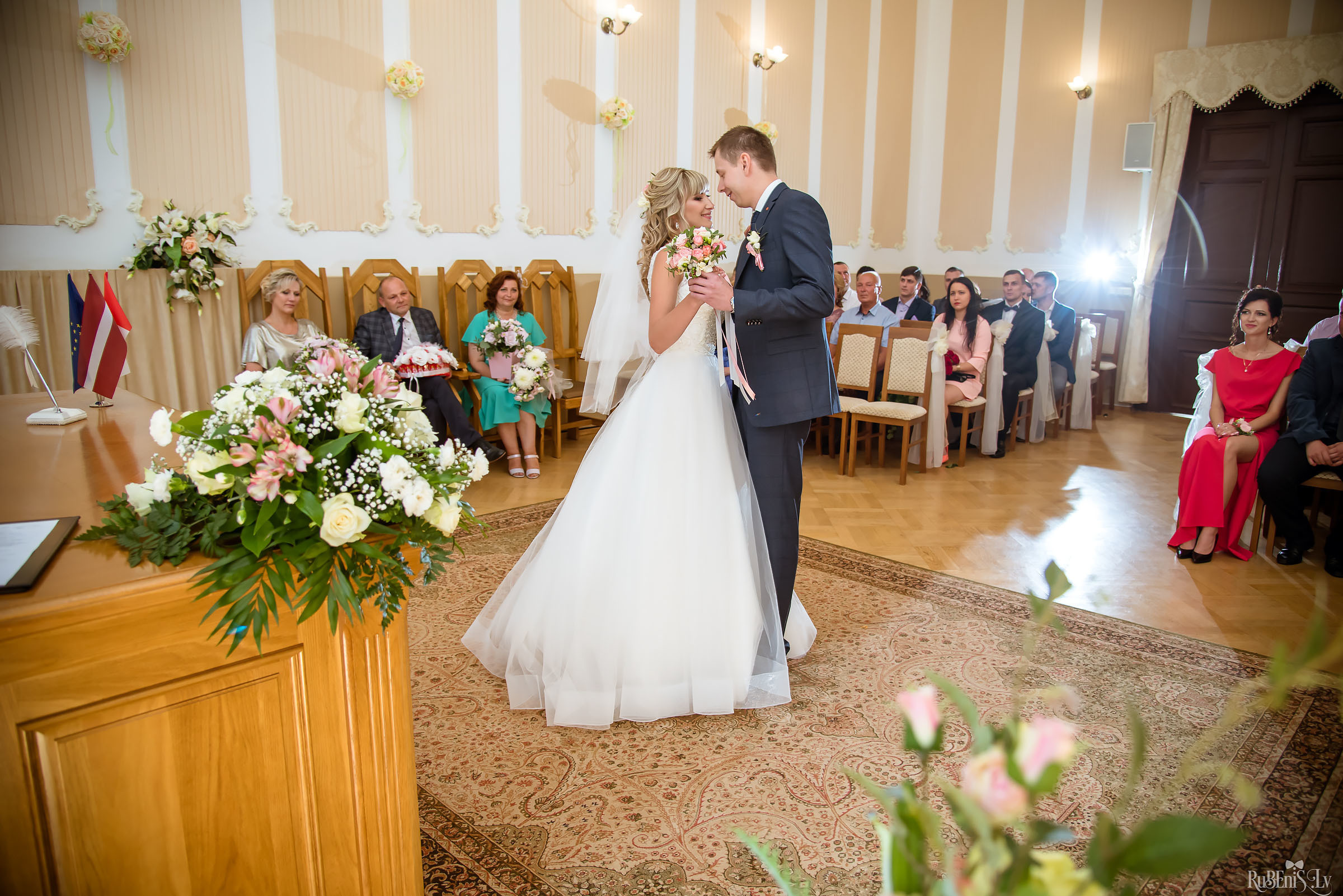 Ольга и Вадим. Фотограф Ромуальд Рубенис и Артемий Сташанс