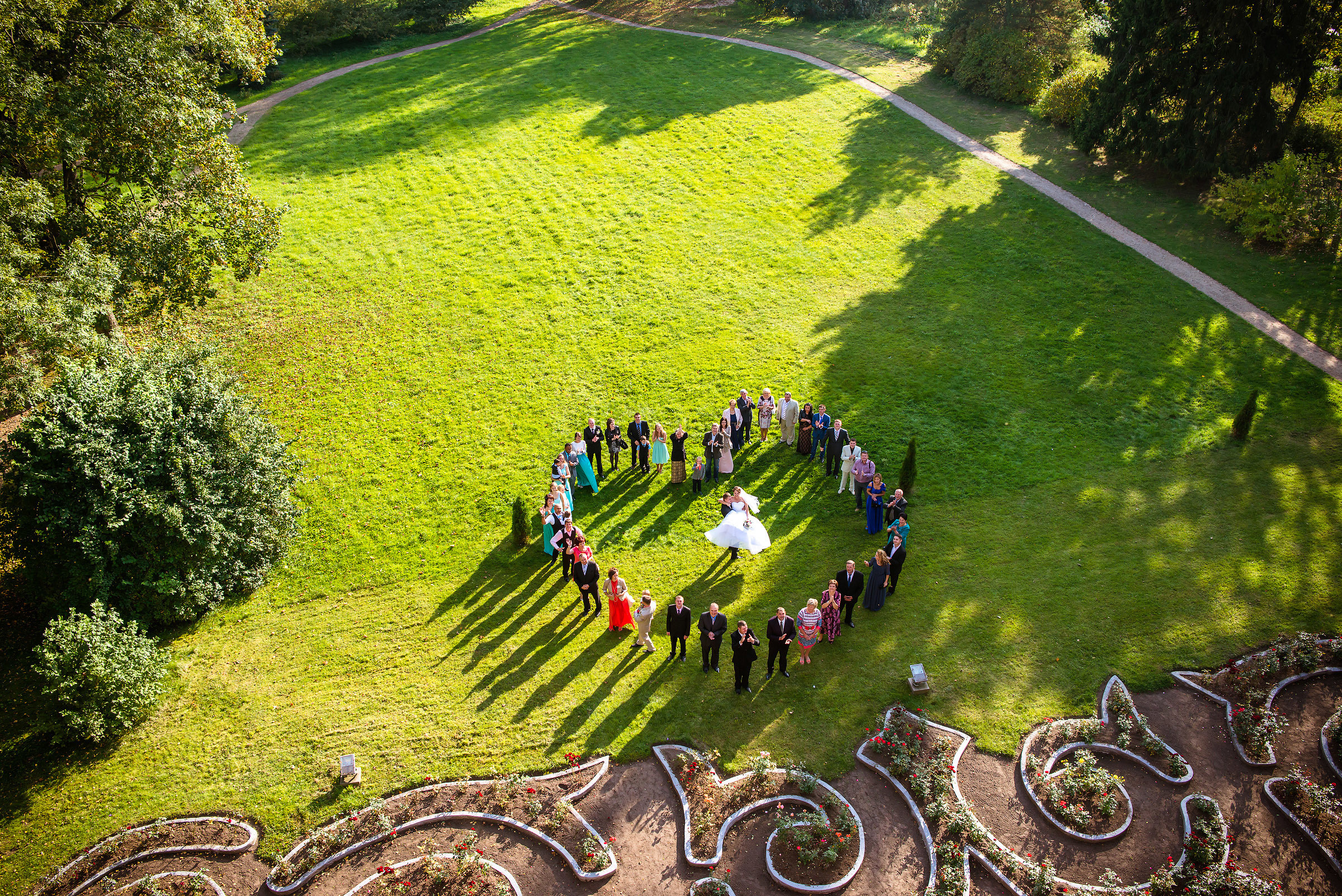 Съемка свадьбы в Ротко Центре. Фотограф Ромуальд Рубенис и Артемий Сташанс