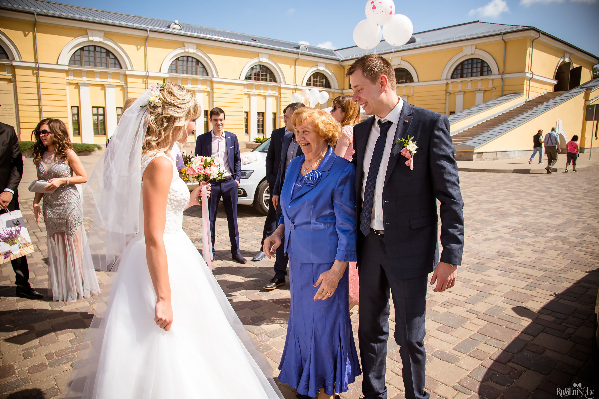 Ольга и Вадим. Фотограф Ромуальд Рубенис и Артемий Сташанс