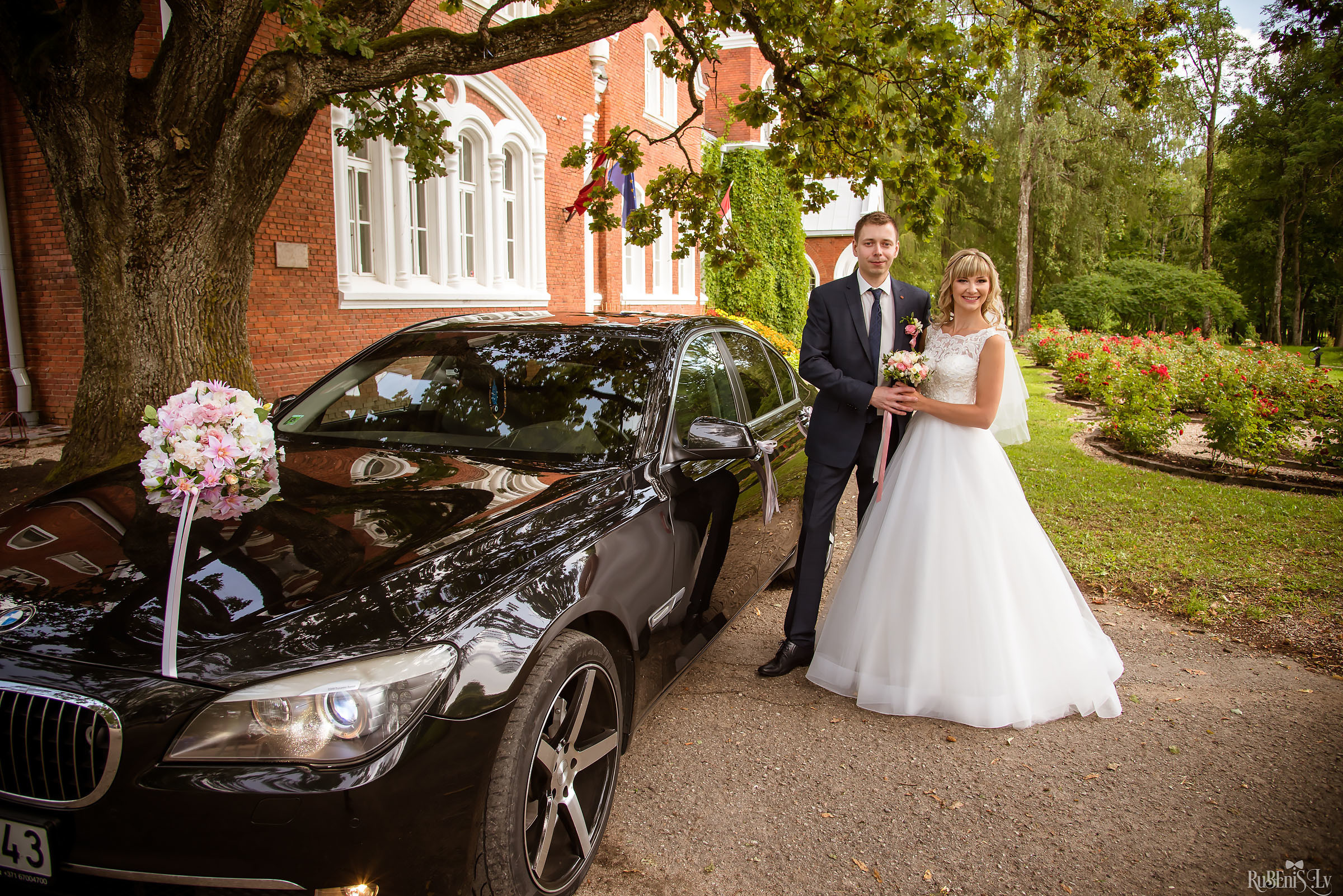 Ольга и Вадим. Фотограф Ромуальд Рубенис и Артемий Сташанс