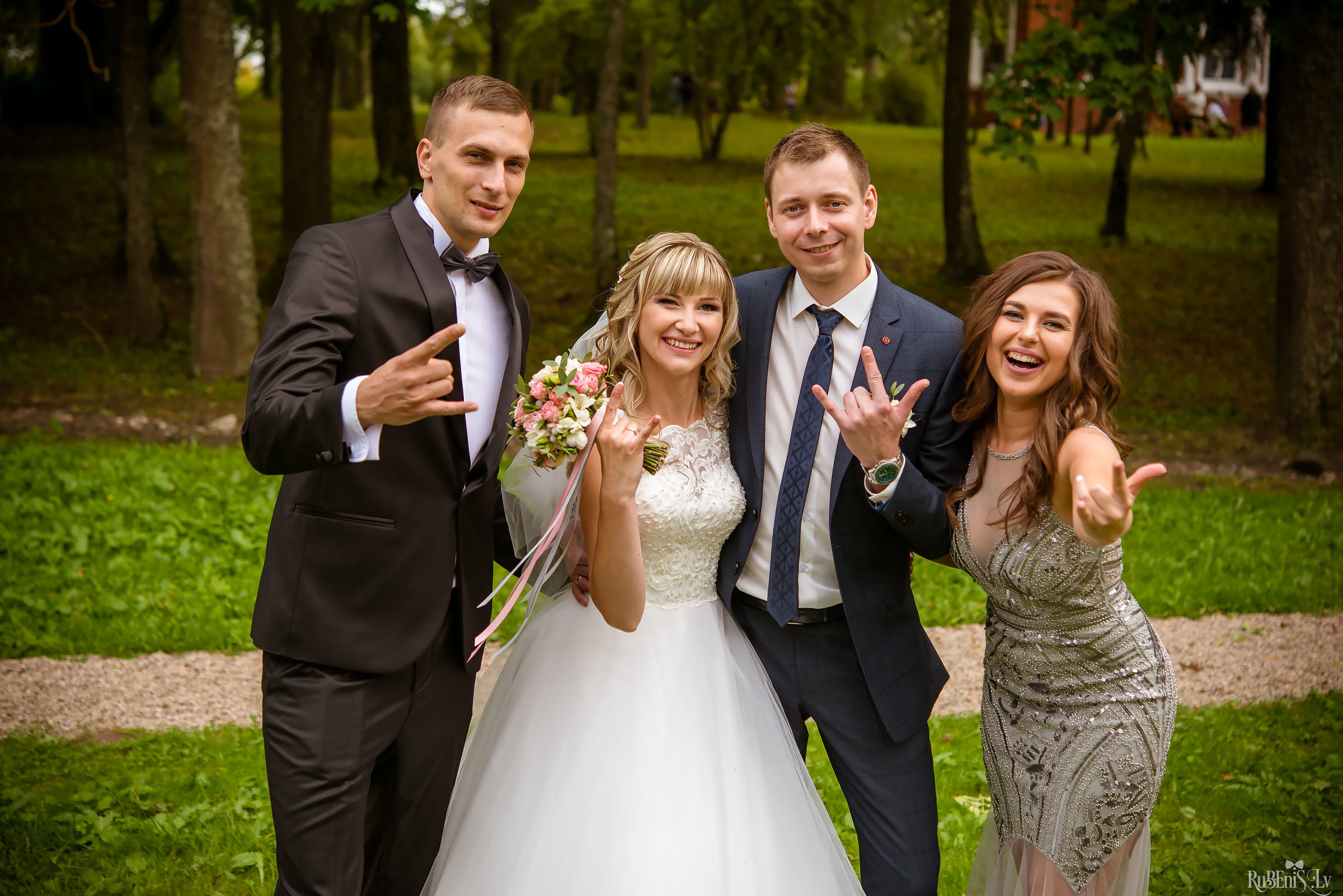 Ольга и Вадим. Фотограф Ромуальд Рубенис и Артемий Сташанс