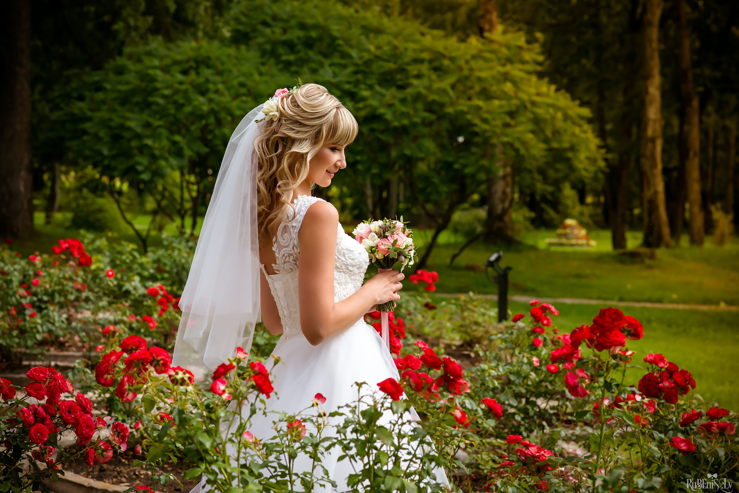 Ольга и Вадим. Фотограф Ромуальд Рубенис и Артемий Сташанс