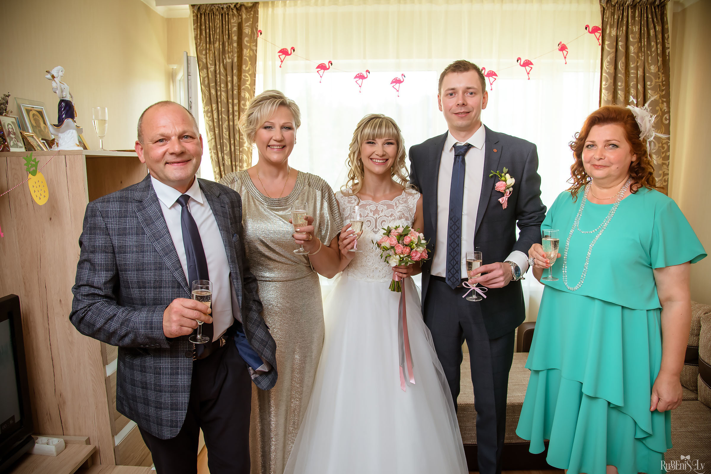 Ольга и Вадим. Фотограф Ромуальд Рубенис и Артемий Сташанс