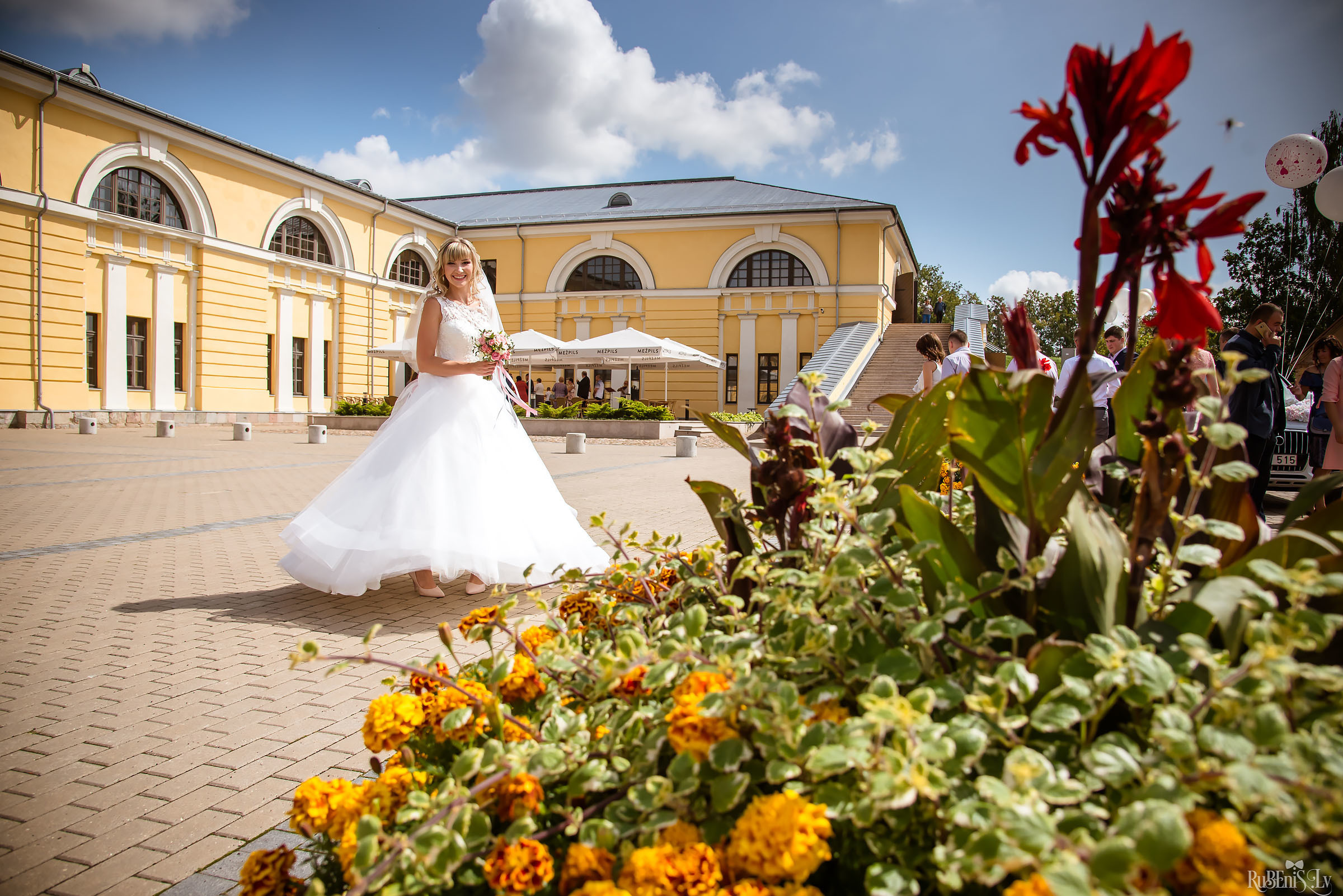 Ольга и Вадим. Фотограф Ромуальд Рубенис и Артемий Сташанс