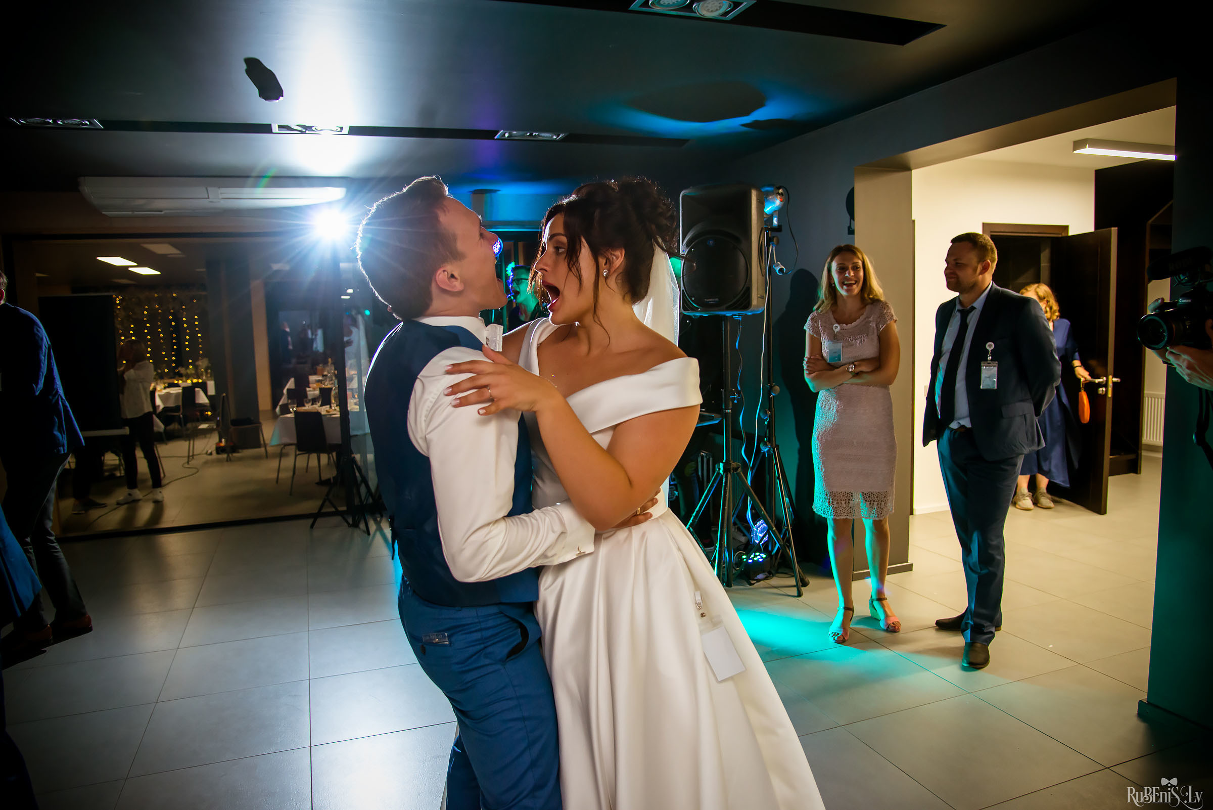 Veronika un Ivars. Fotogrāfs Romualds Rubenis un Artemijs Stašāns