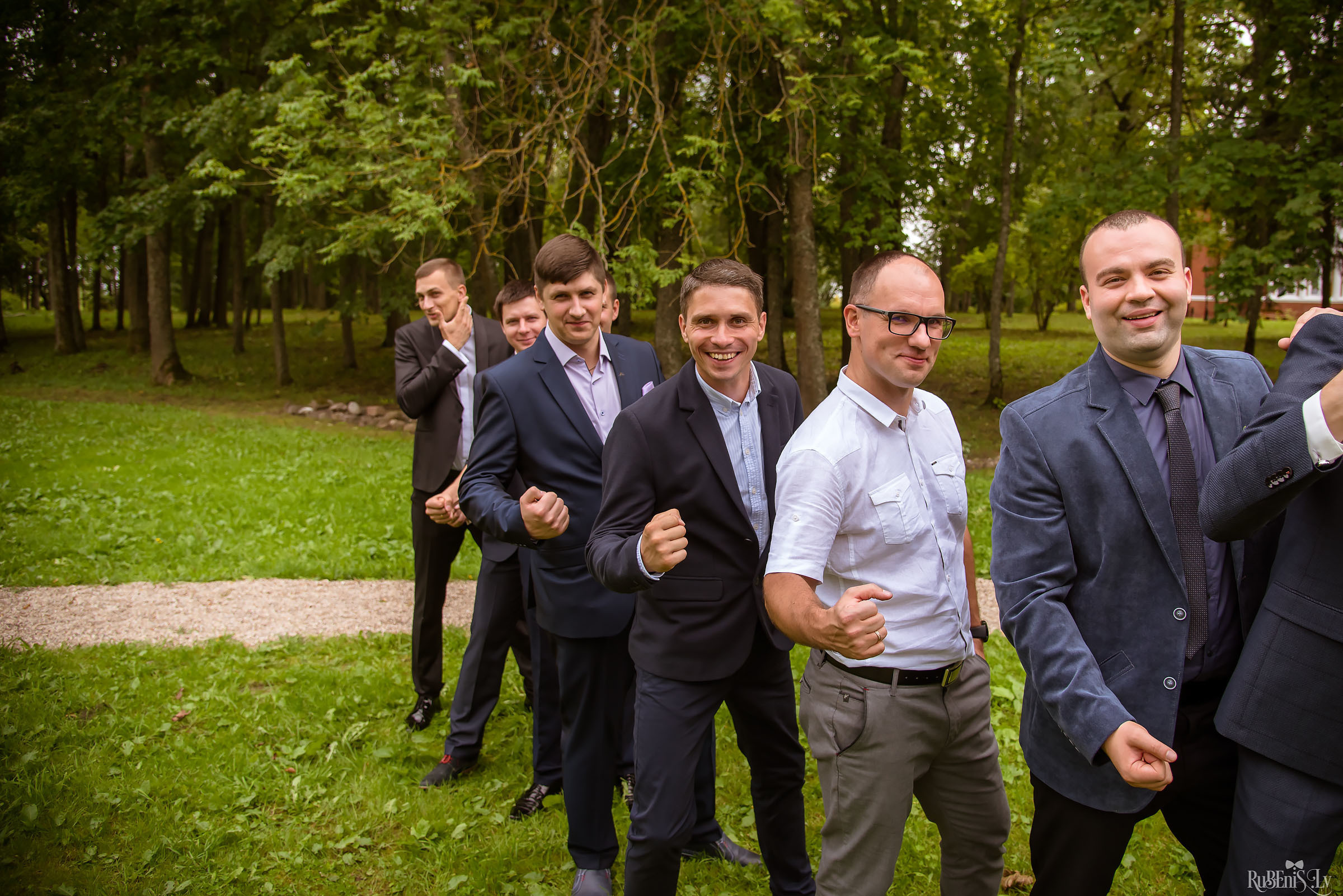 Ольга и Вадим. Фотограф Ромуальд Рубенис и Артемий Сташанс