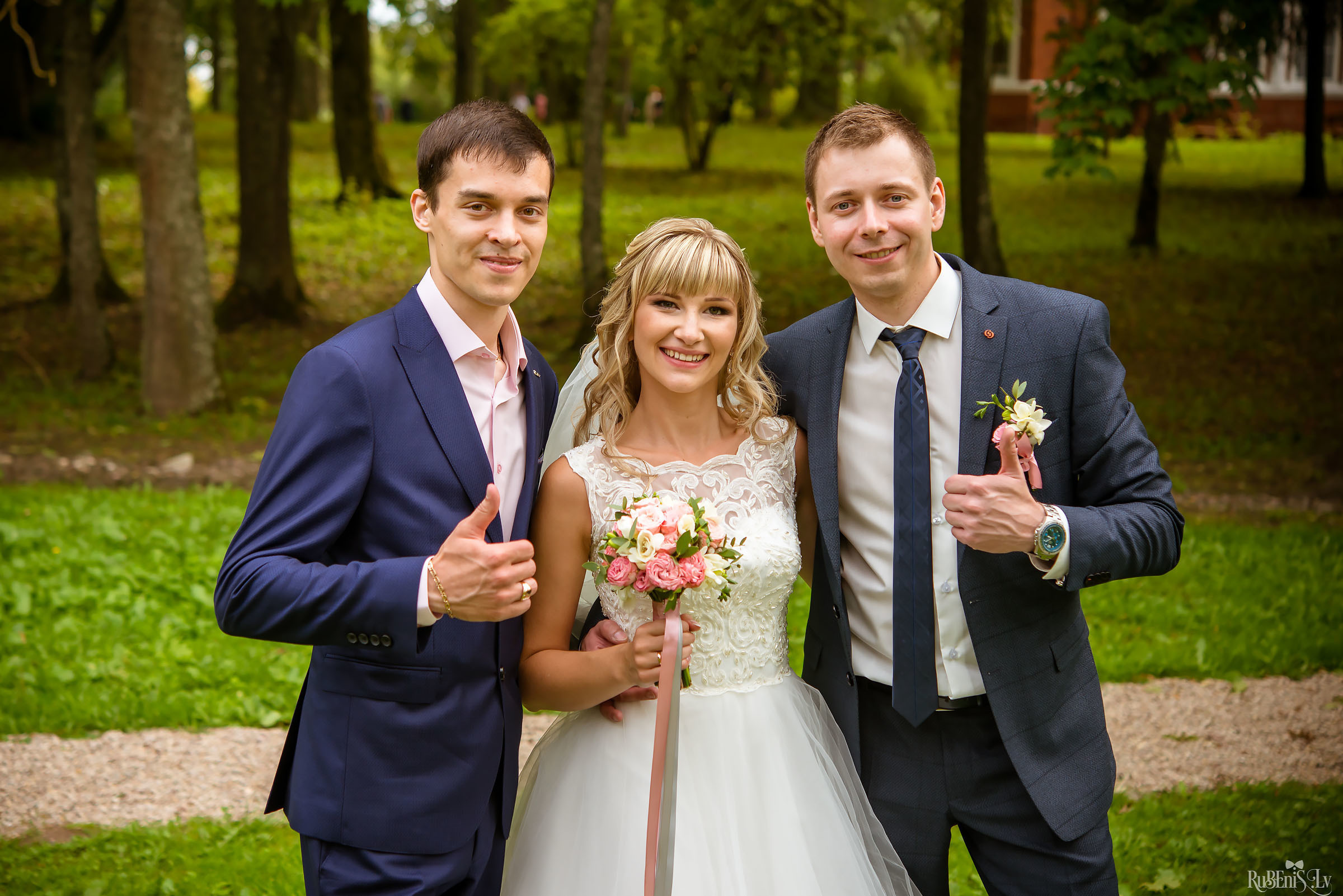 Ольга и Вадим. Фотограф Ромуальд Рубенис и Артемий Сташанс