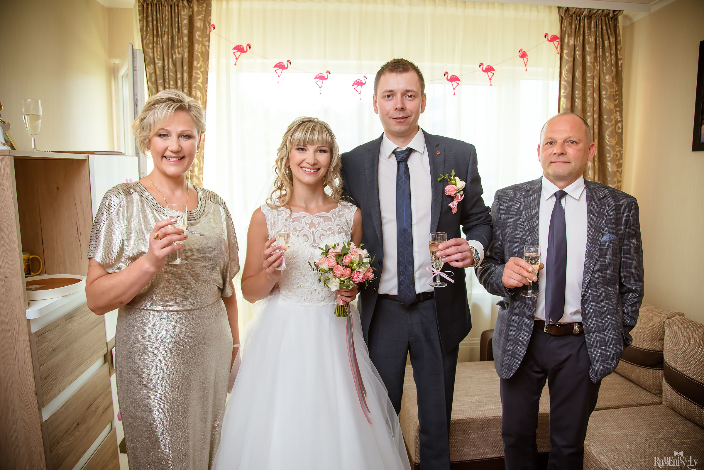 Ольга и Вадим. Фотограф Ромуальд Рубенис и Артемий Сташанс