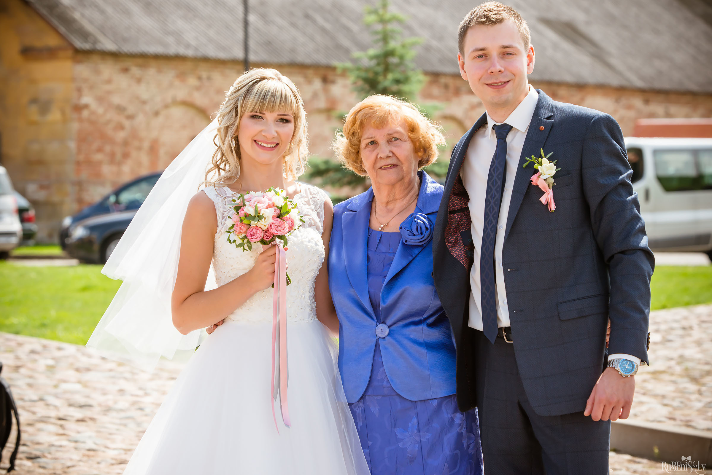 Ольга и Вадим. Фотограф Ромуальд Рубенис и Артемий Сташанс