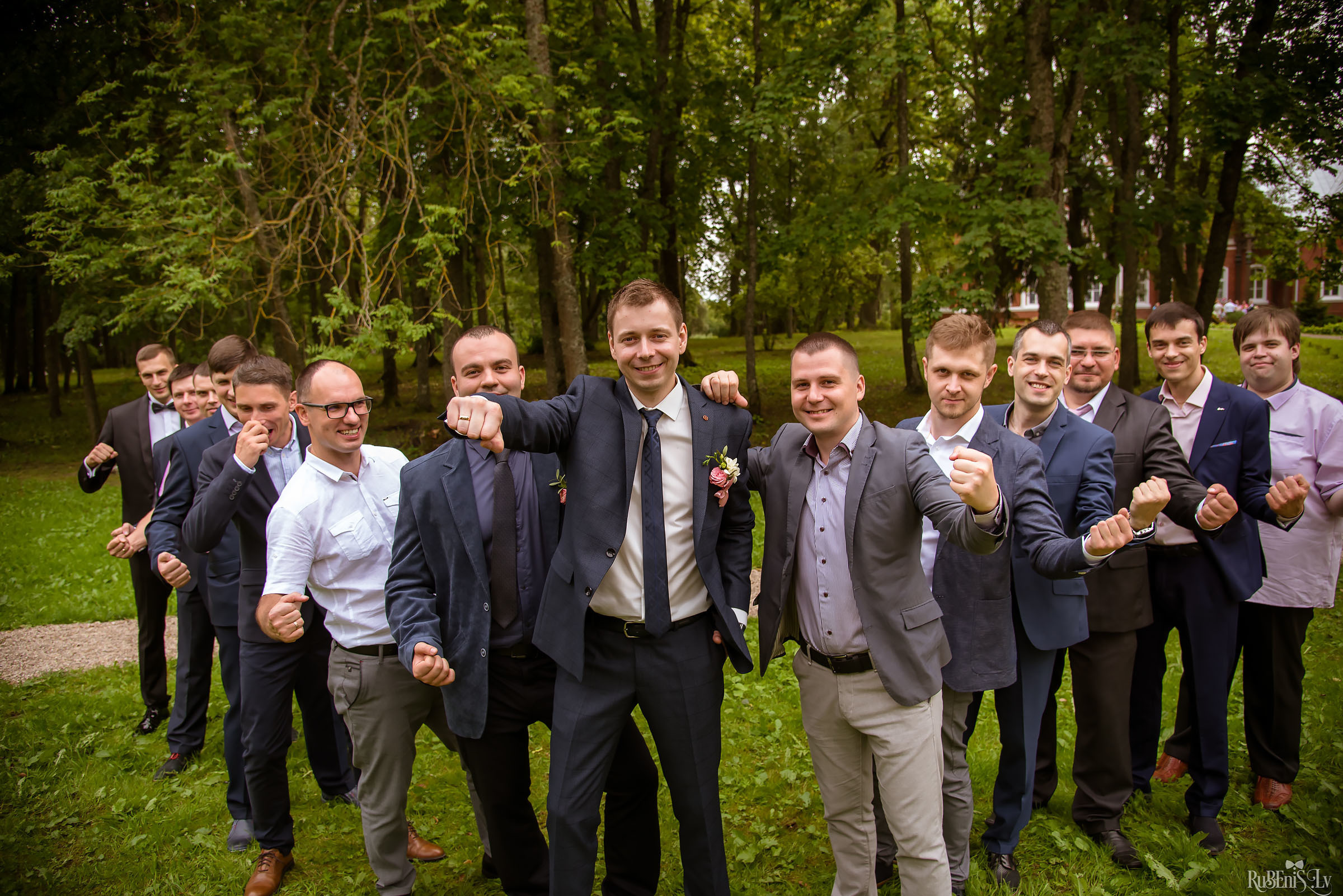 Ольга и Вадим. Фотограф Ромуальд Рубенис и Артемий Сташанс