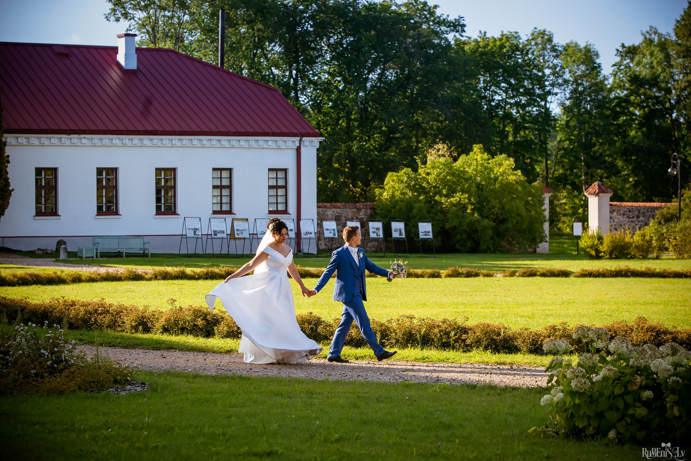 Veronika un Ivars. Fotogrāfs Romualds Rubenis un Artemijs Stašāns
