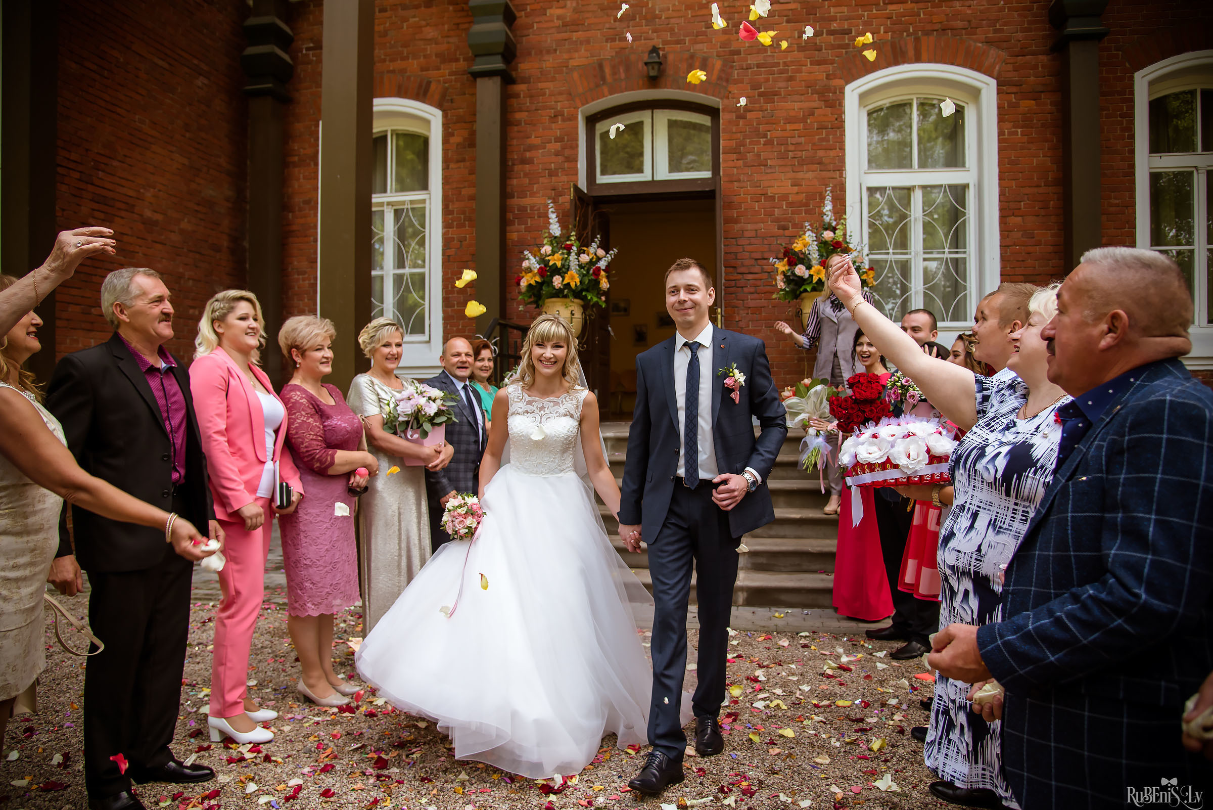 Ольга и Вадим. Фотограф Ромуальд Рубенис и Артемий Сташанс