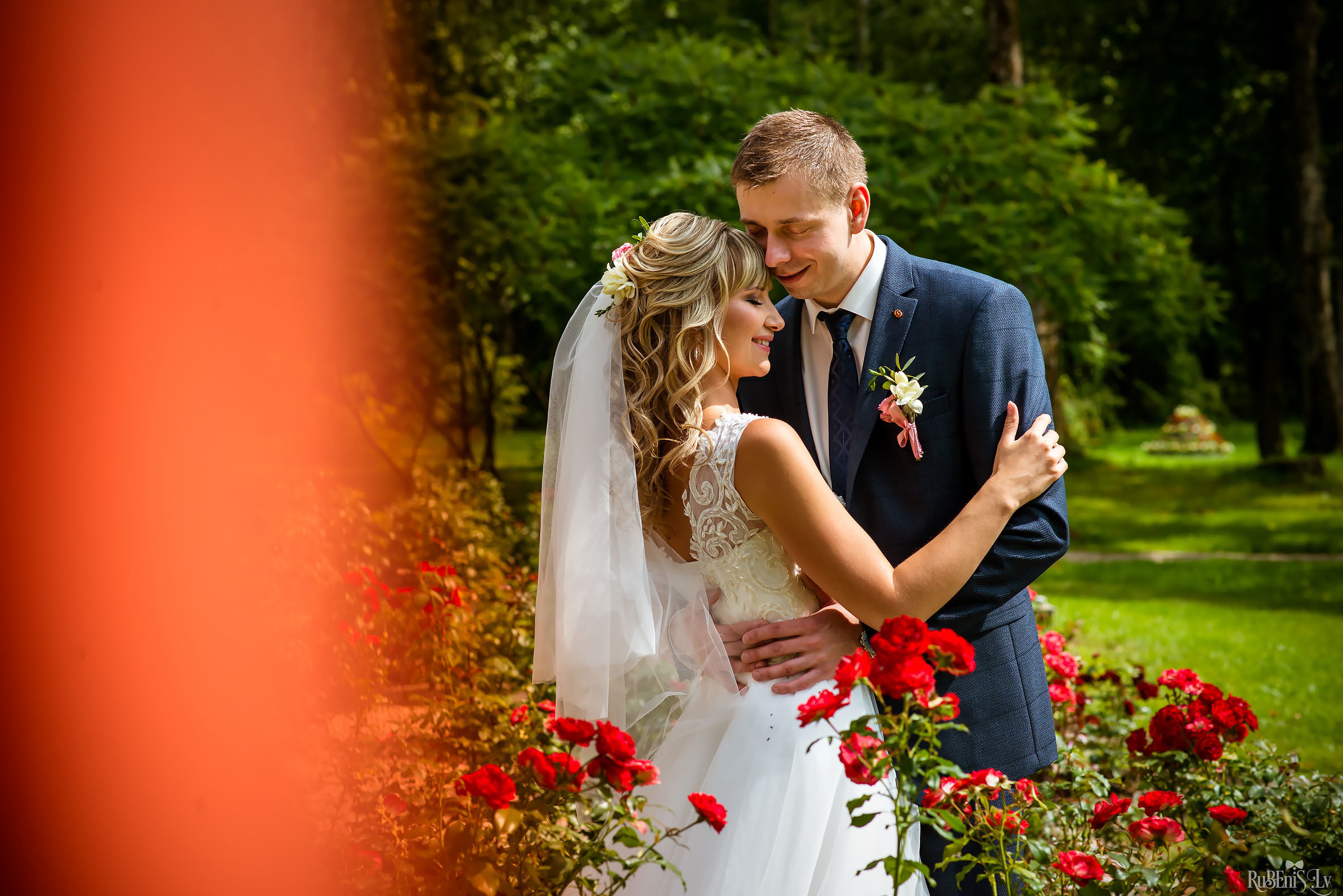 Vadims un Olga. Fotogrāfs Romualds Rubenis un Artemijs Stašāns