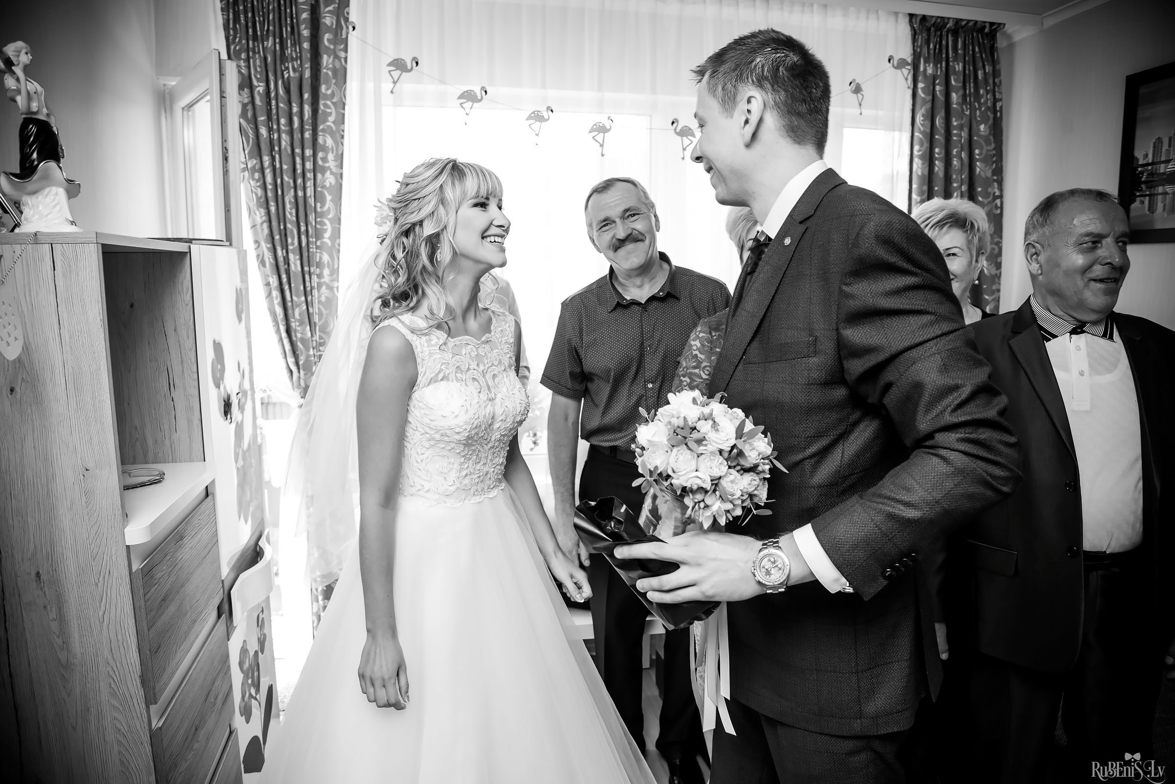 Ольга и Вадим. Фотограф Ромуальд Рубенис и Артемий Сташанс