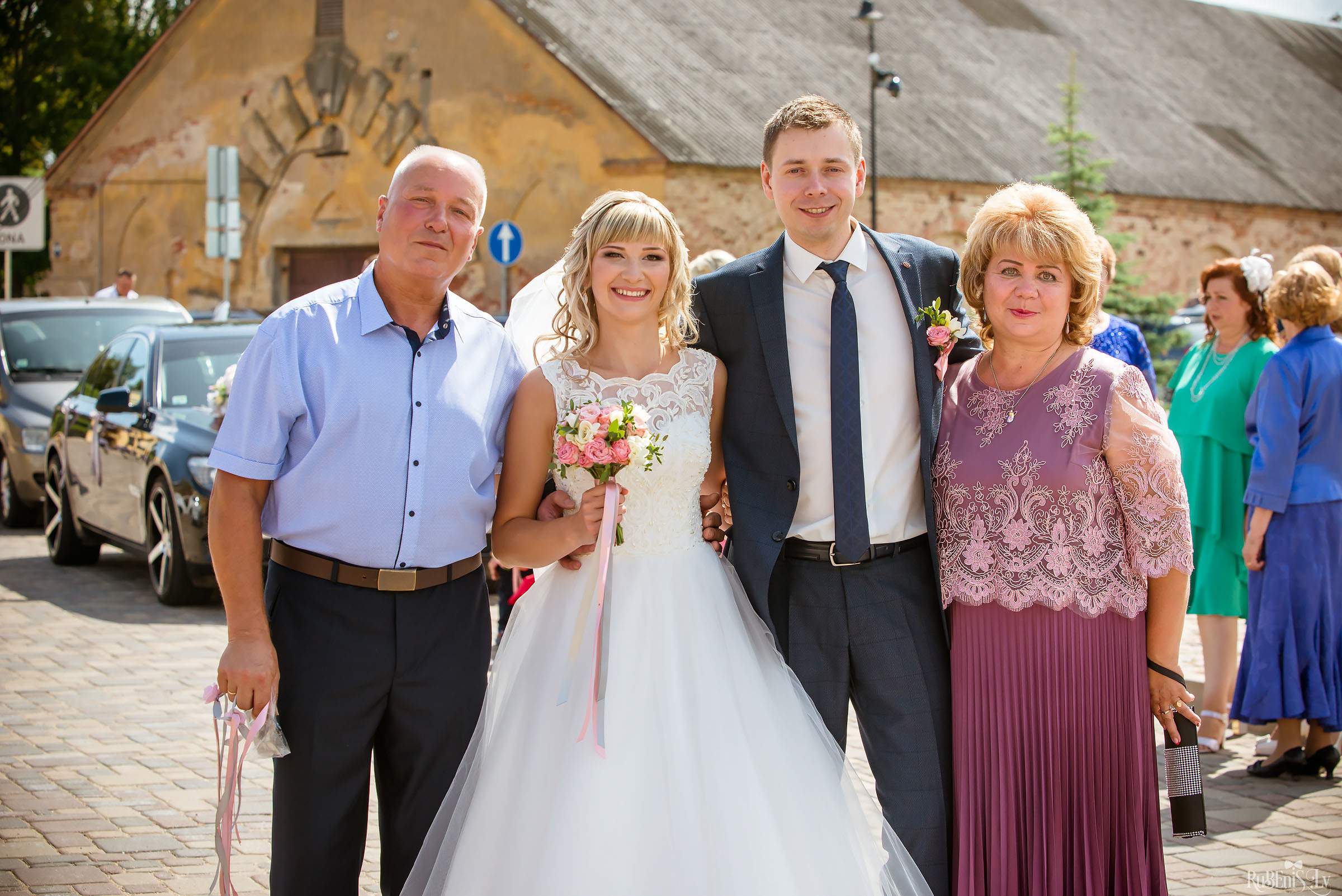 Ольга и Вадим. Фотограф Ромуальд Рубенис и Артемий Сташанс