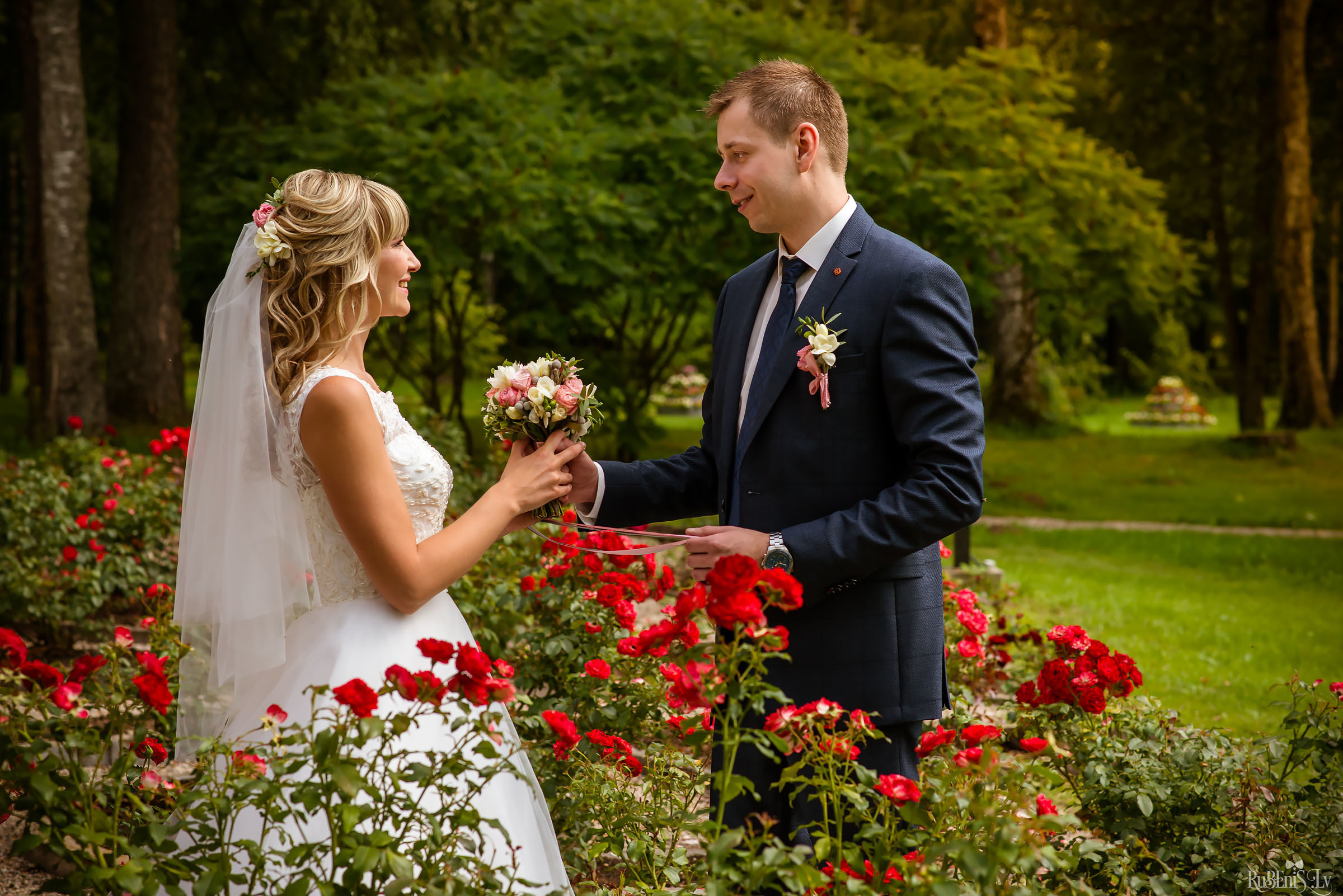 Ольга и Вадим. Фотограф Ромуальд Рубенис и Артемий Сташанс