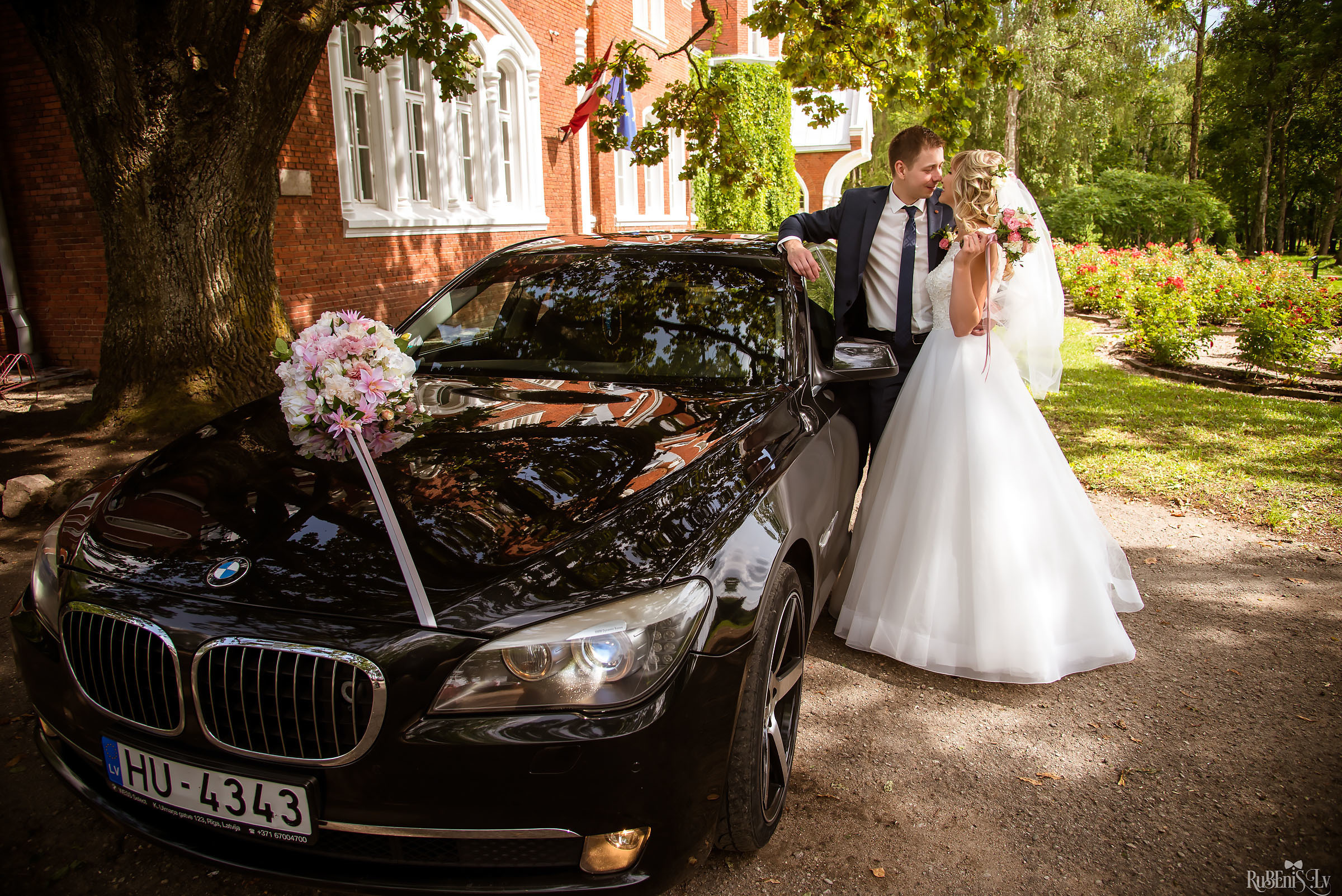 Ольга и Вадим. Фотограф Ромуальд Рубенис и Артемий Сташанс