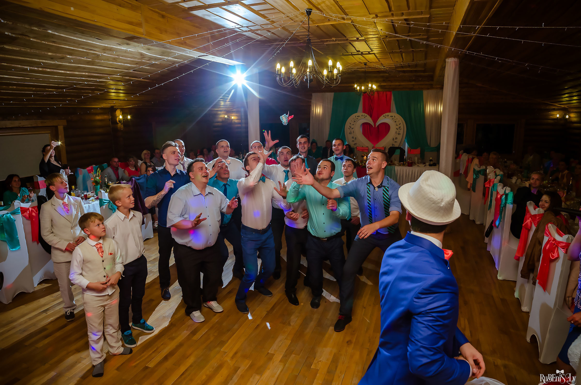 Julija un Edgars. Fotogrāfs Romualds Rubenis un Artemijs Stašāns