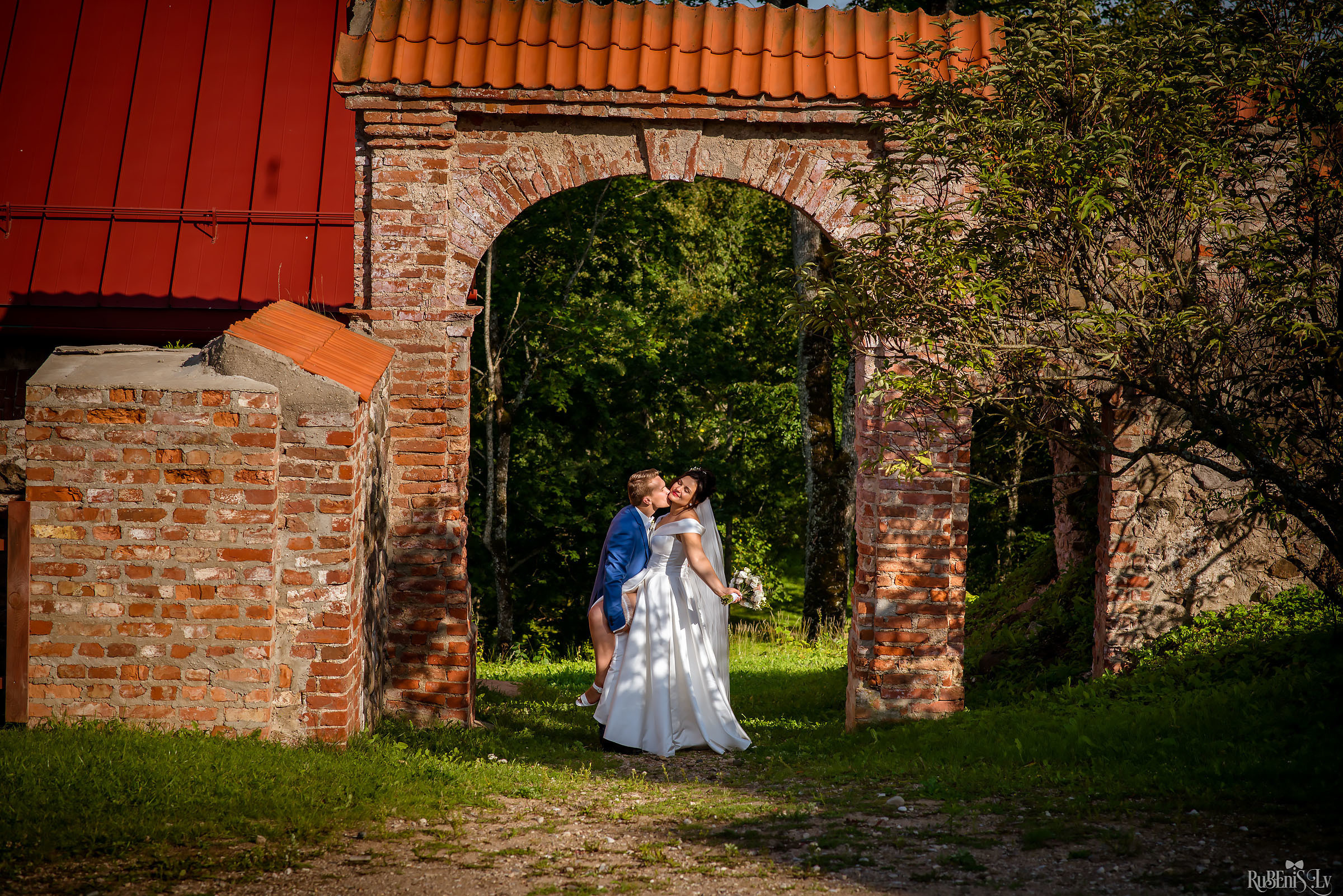Veronika un Ivars. Fotogrāfs Romualds Rubenis un Artemijs Stašāns