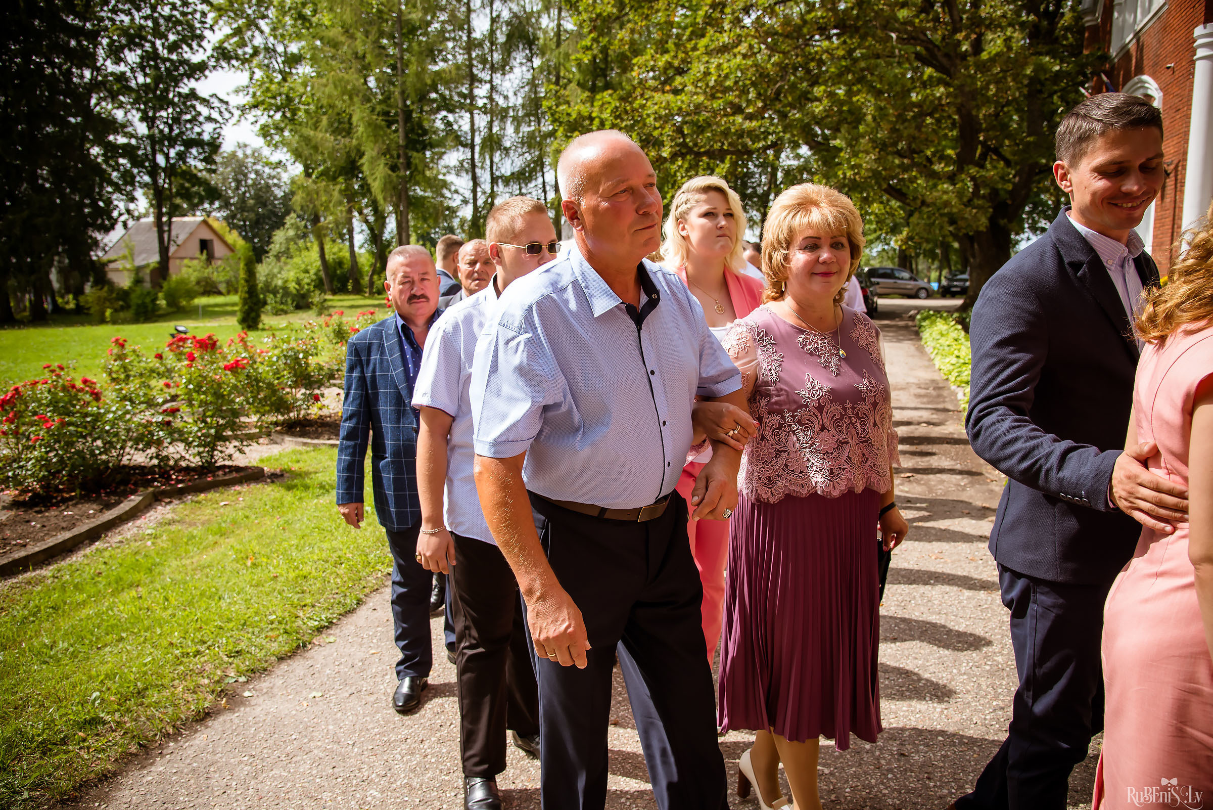 Ольга и Вадим. Фотограф Ромуальд Рубенис и Артемий Сташанс