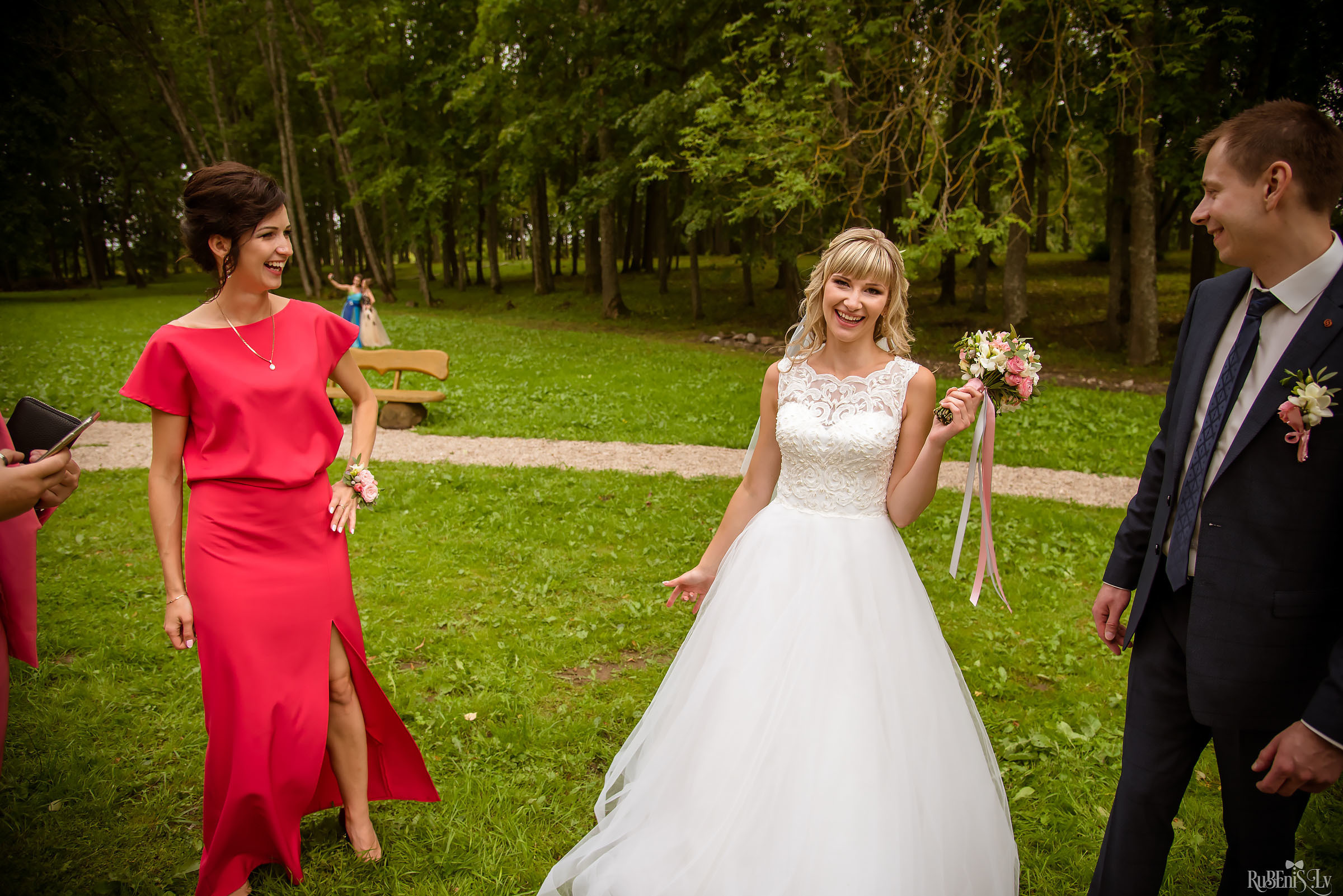 Ольга и Вадим. Фотограф Ромуальд Рубенис и Артемий Сташанс