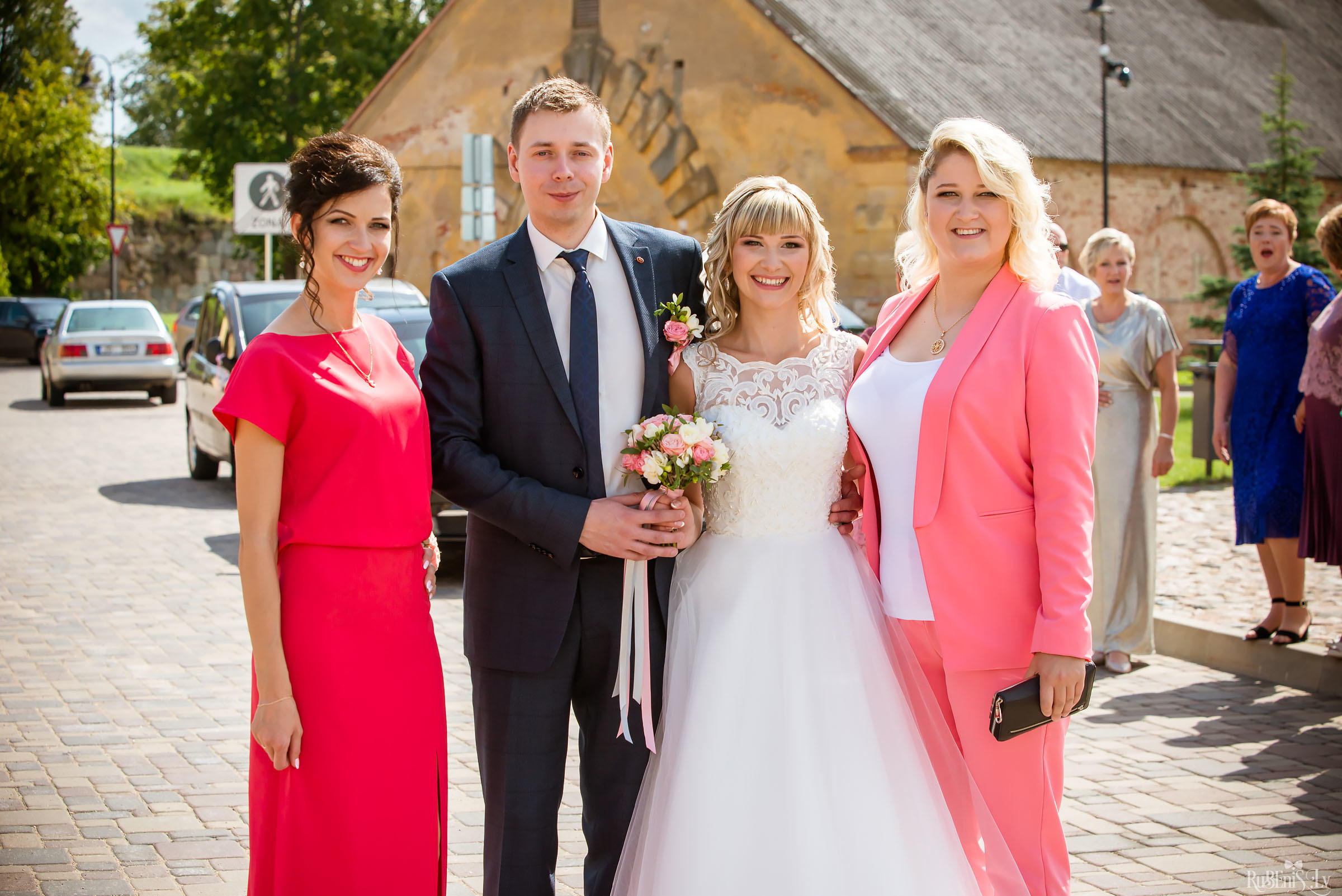 Ольга и Вадим. Фотограф Ромуальд Рубенис и Артемий Сташанс