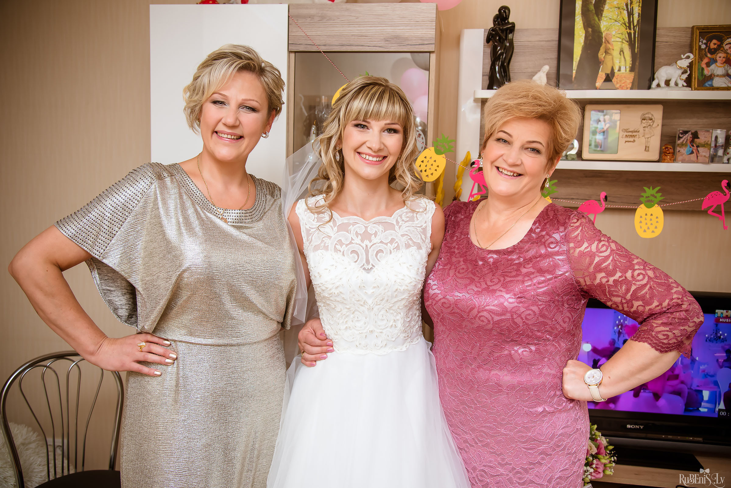 Ольга и Вадим. Фотограф Ромуальд Рубенис и Артемий Сташанс